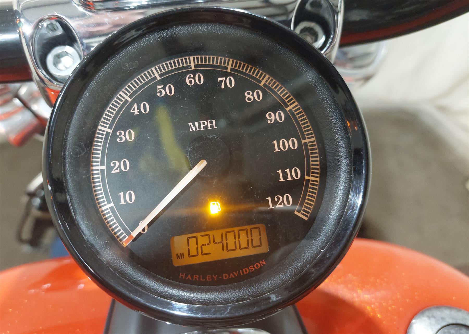2017 Harley Softail FXSB Breakout Speedometer Gauge Instrument 24K 70900369C {{ shop.shopifyCountryName }} - Mototech271