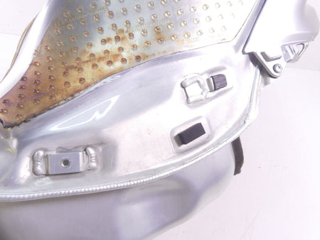 2015 Yamaha YZF-R1M Aluminum Fuel Gas Petrol Tank & Covers 2KS-YK241-00-00 {{ shop.shopifyCountryName }} - Mototech271