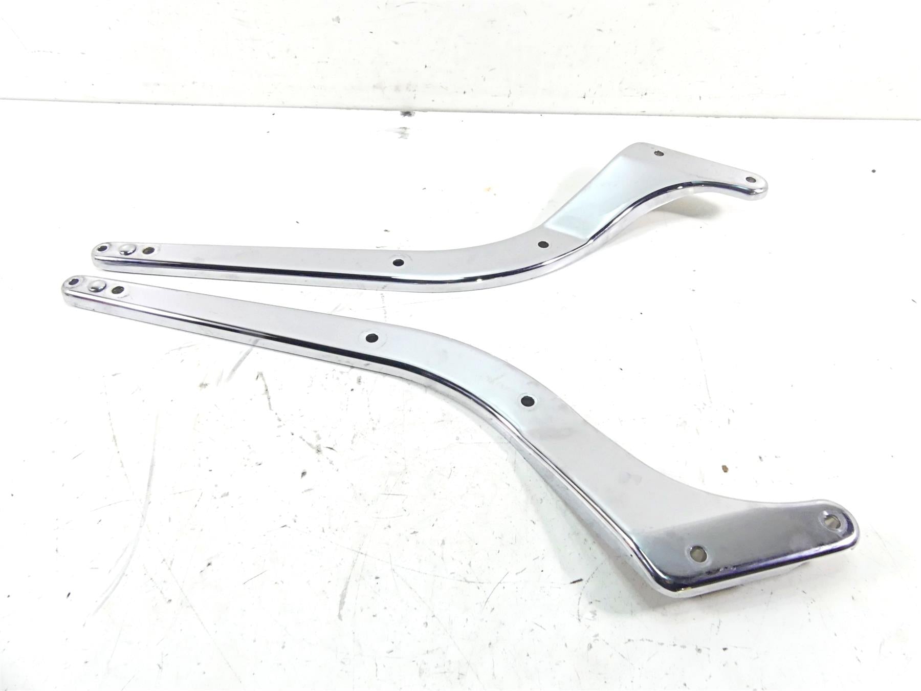 2006 Harley Softail FXSTSI Springer Rear Frame Fender Chrome Braces 60146-06A {{ shop.shopifyCountryName }} - Mototech271