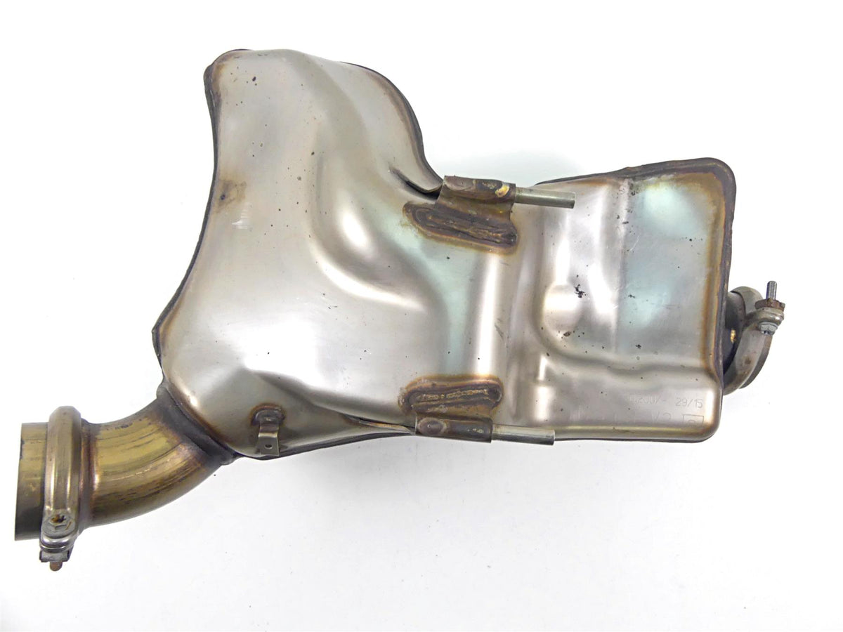 2016 KTM 1290 Super Duke R Oem Exhaust Mid Pre Muffler Chamber 61305050200 {{ shop.shopifyCountryName }} - Mototech271
