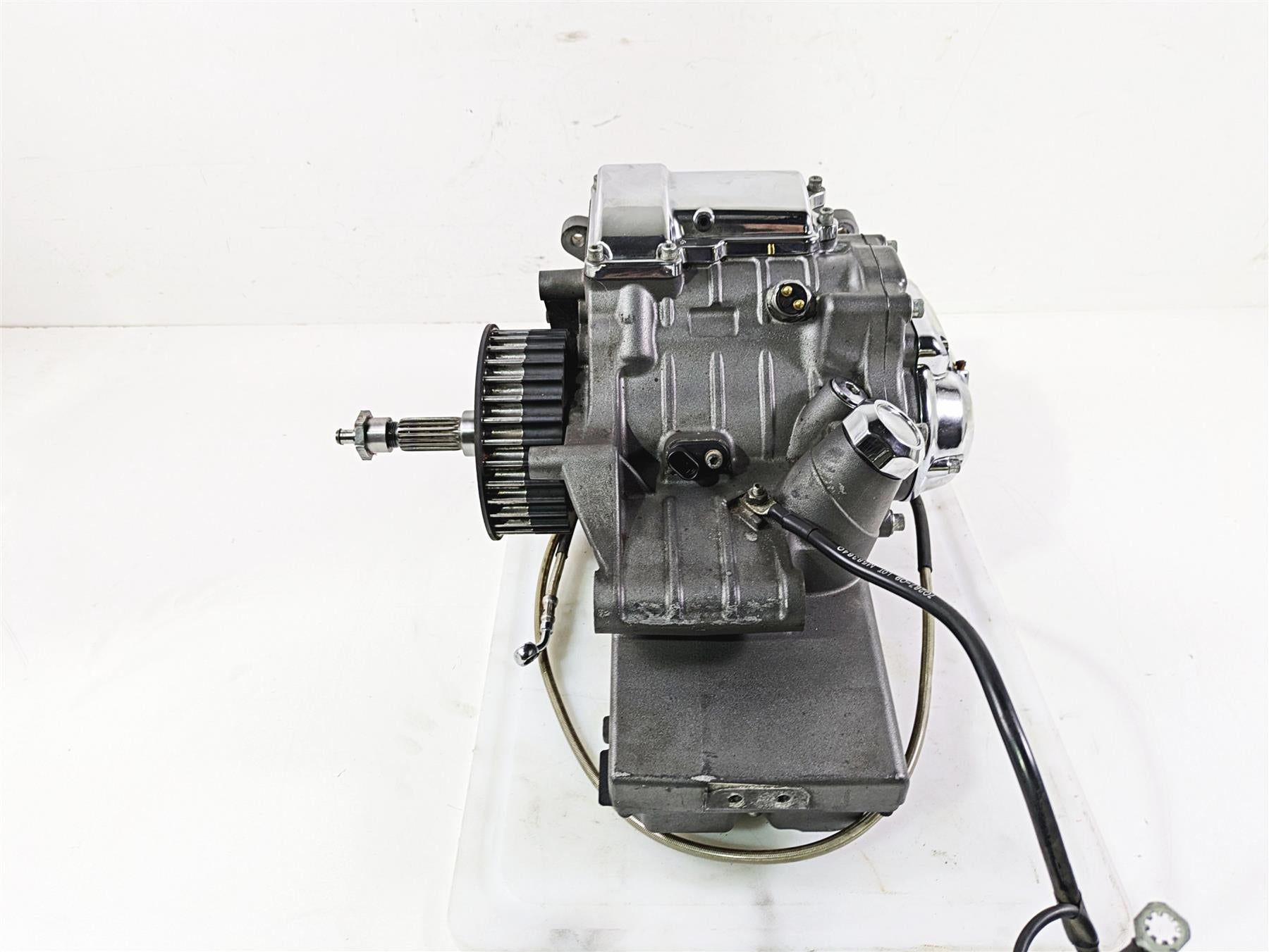 2011 Harley Touring FLHTCUSE CVO E-Glide 6 Speed Transmission Gear Box 33203-10A {{ shop.shopifyCountryName }} - Mototech271