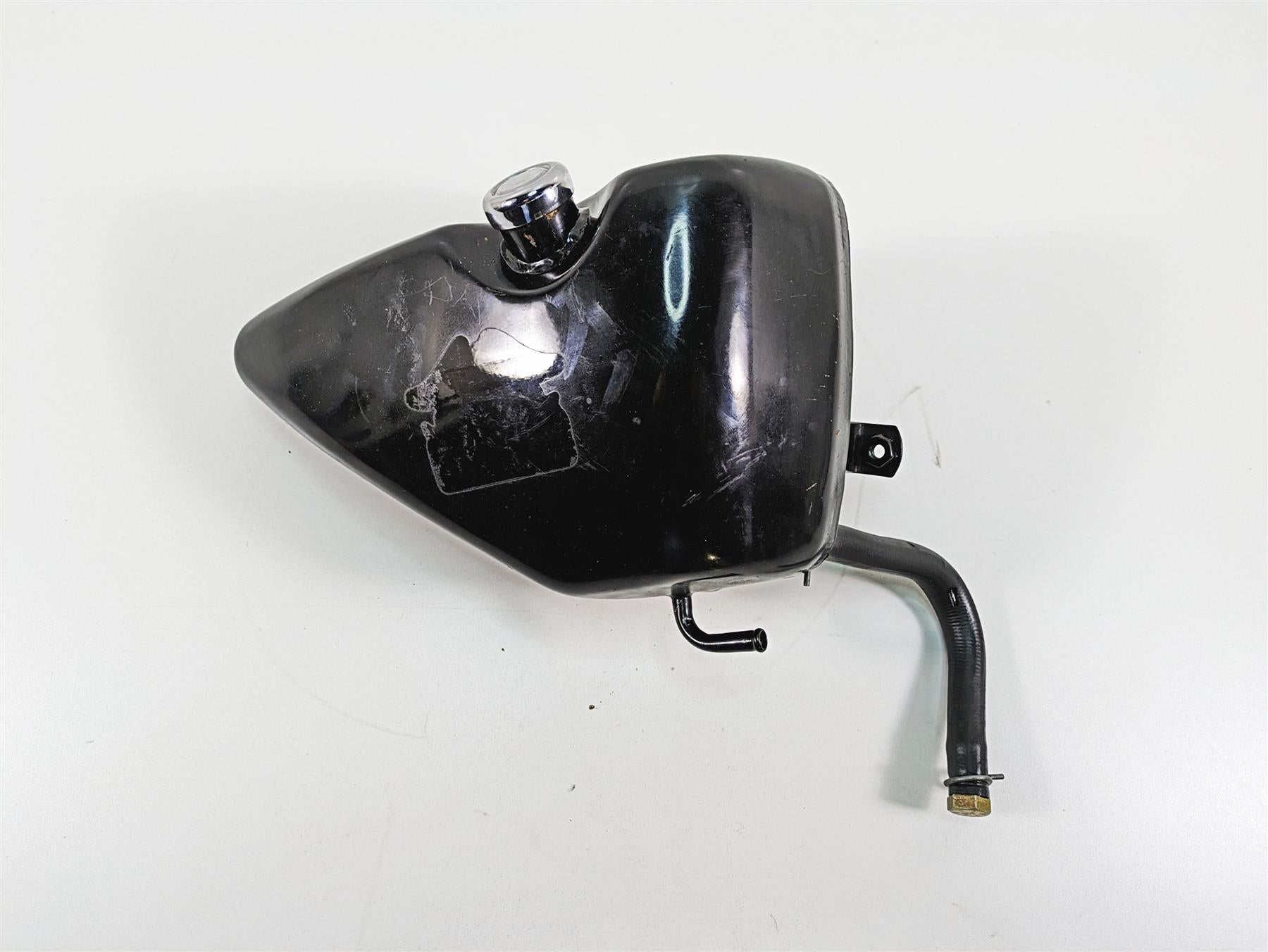 1986 Harley Sportster XLH 883 Oil Tank Reservoir & Dipstick Set 62475-83 {{ shop.shopifyCountryName }} - Mototech271