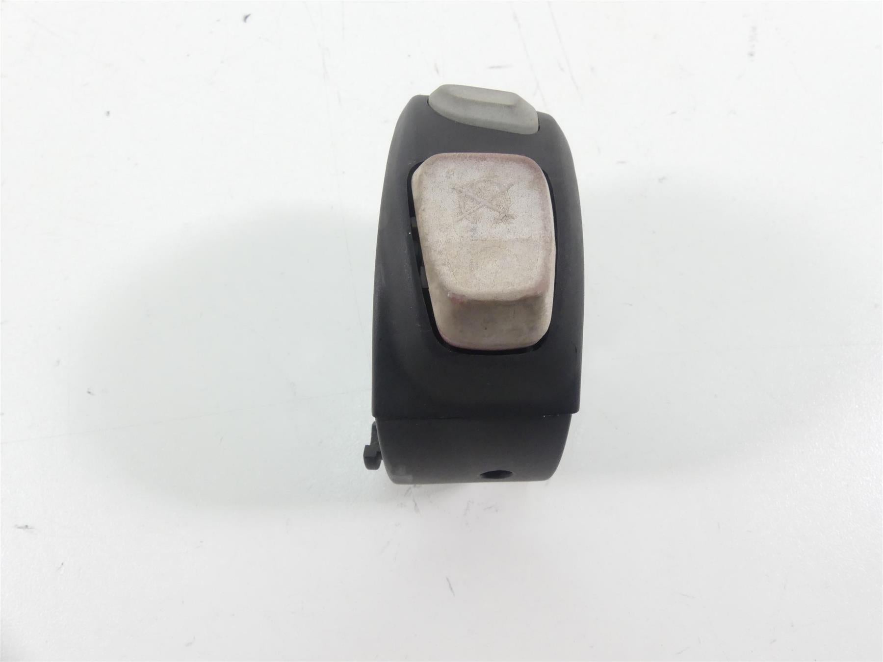 2016 BMW S1000XR K49 Right Hand Start Stop Heat Control Switch 61318546186 {{ shop.shopifyCountryName }} - Mototech271