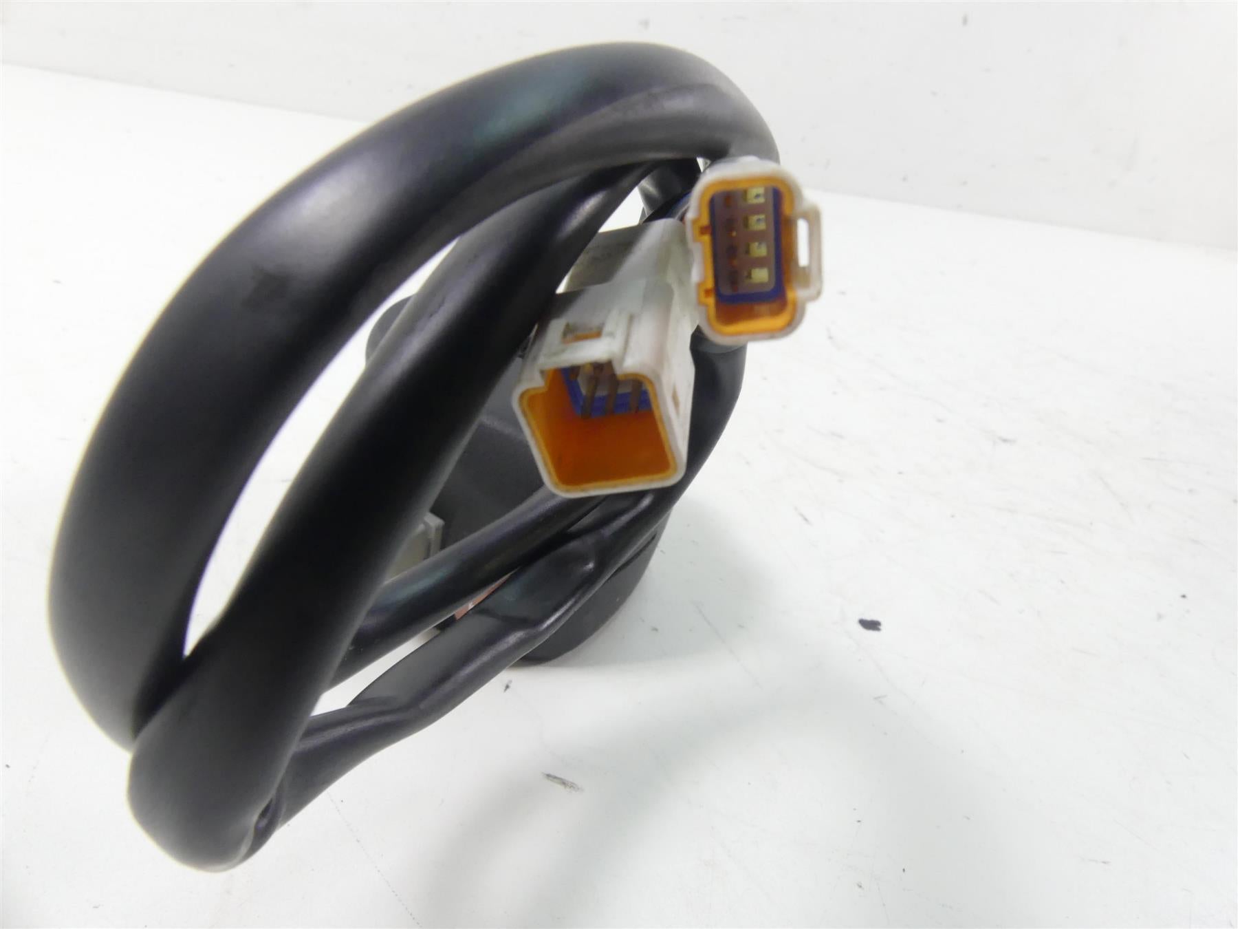 2015 KTM 1290R Super Duke Left Hand Turn Signal Light Control Switch 60311070100 {{ shop.shopifyCountryName }} - Mototech271