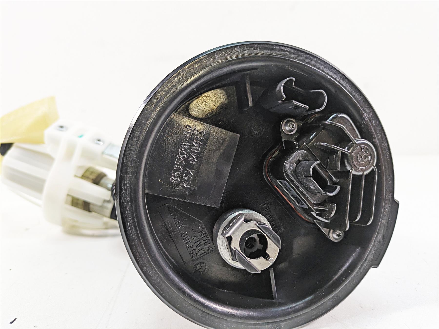 2016 BMW R1200R K53 Fuel Gas Petrol Pump 6k Only -Tested 16148532133 16148357969 {{ shop.shopifyCountryName }} - Mototech271