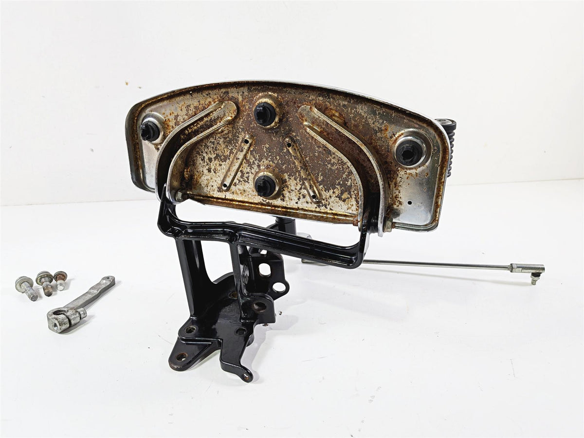 2012 Harley Softail FLSTF Fat Boy Left Front Floorboard Shifter Set 33630-07A {{ shop.shopifyCountryName }} - Mototech271