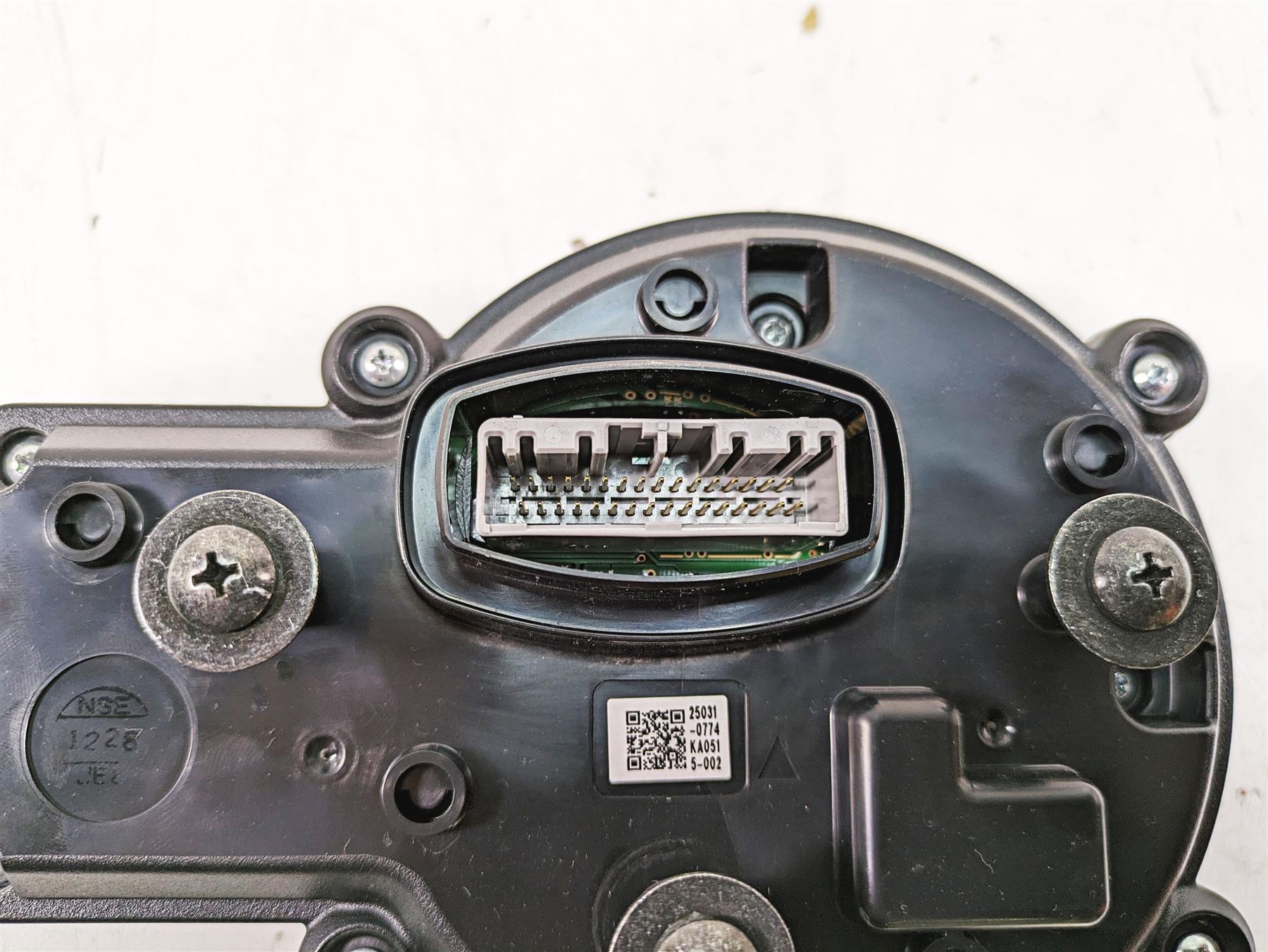 2018 Kawasaki ZX1002 Ninja H2 SX Speedometer Gauges Instrument - 21k 25031-0774 {{ shop.shopifyCountryName }} - Mototech271