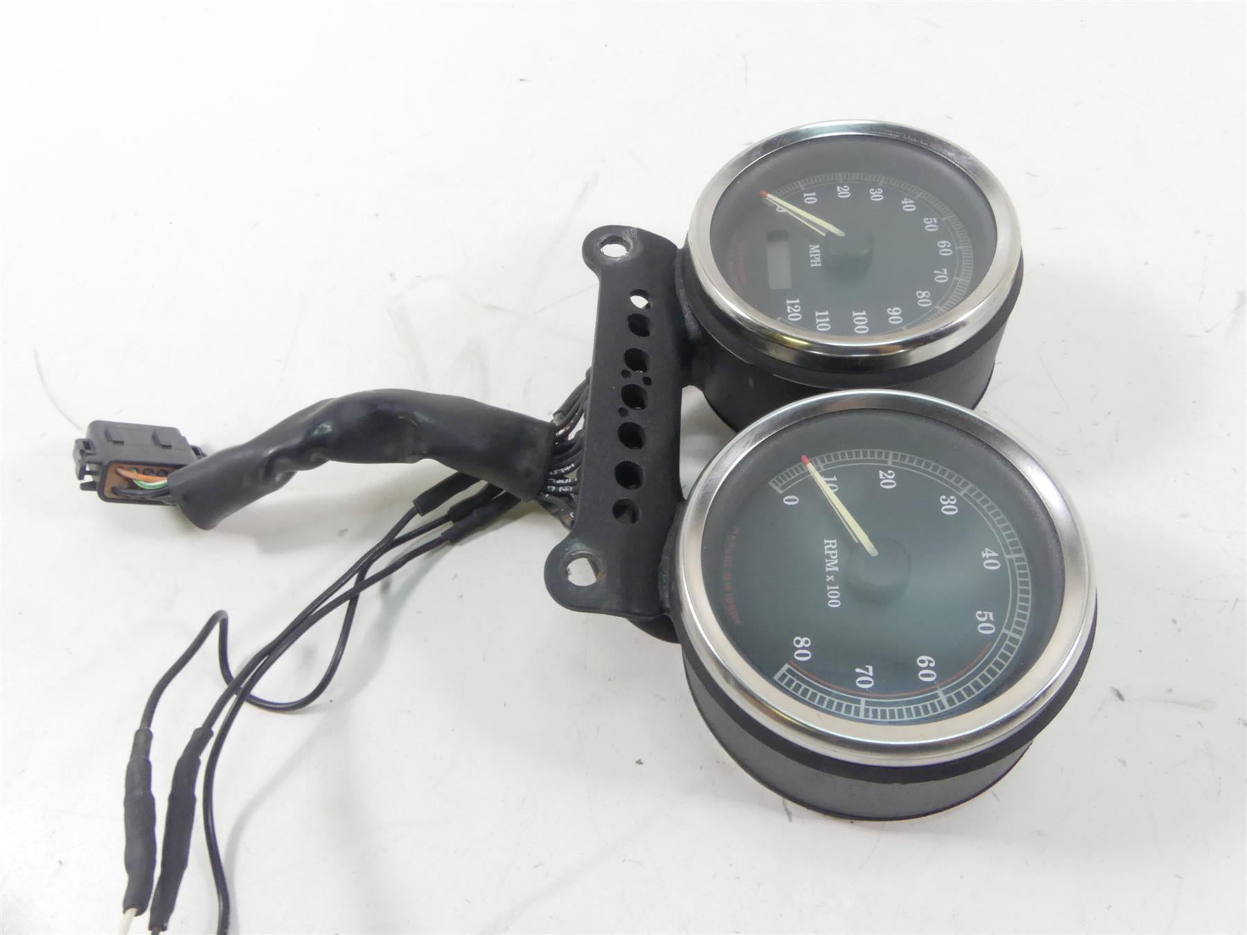 2001 Harley Davidson XL1200 Sportster Speedometer Tachometer 24K - Read 67283-99 {{ shop.shopifyCountryName }} - Mototech271