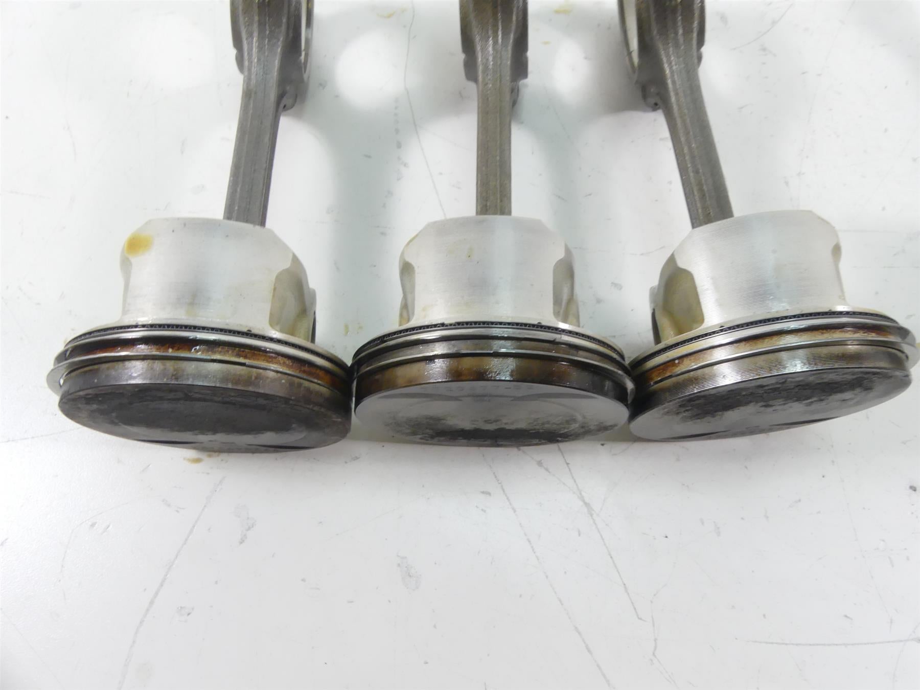 2015 BMW K1600GT K48 Piston & Connecting Rod Set - Read 11247721962 11257720677 {{ shop.shopifyCountryName }} - Mototech271