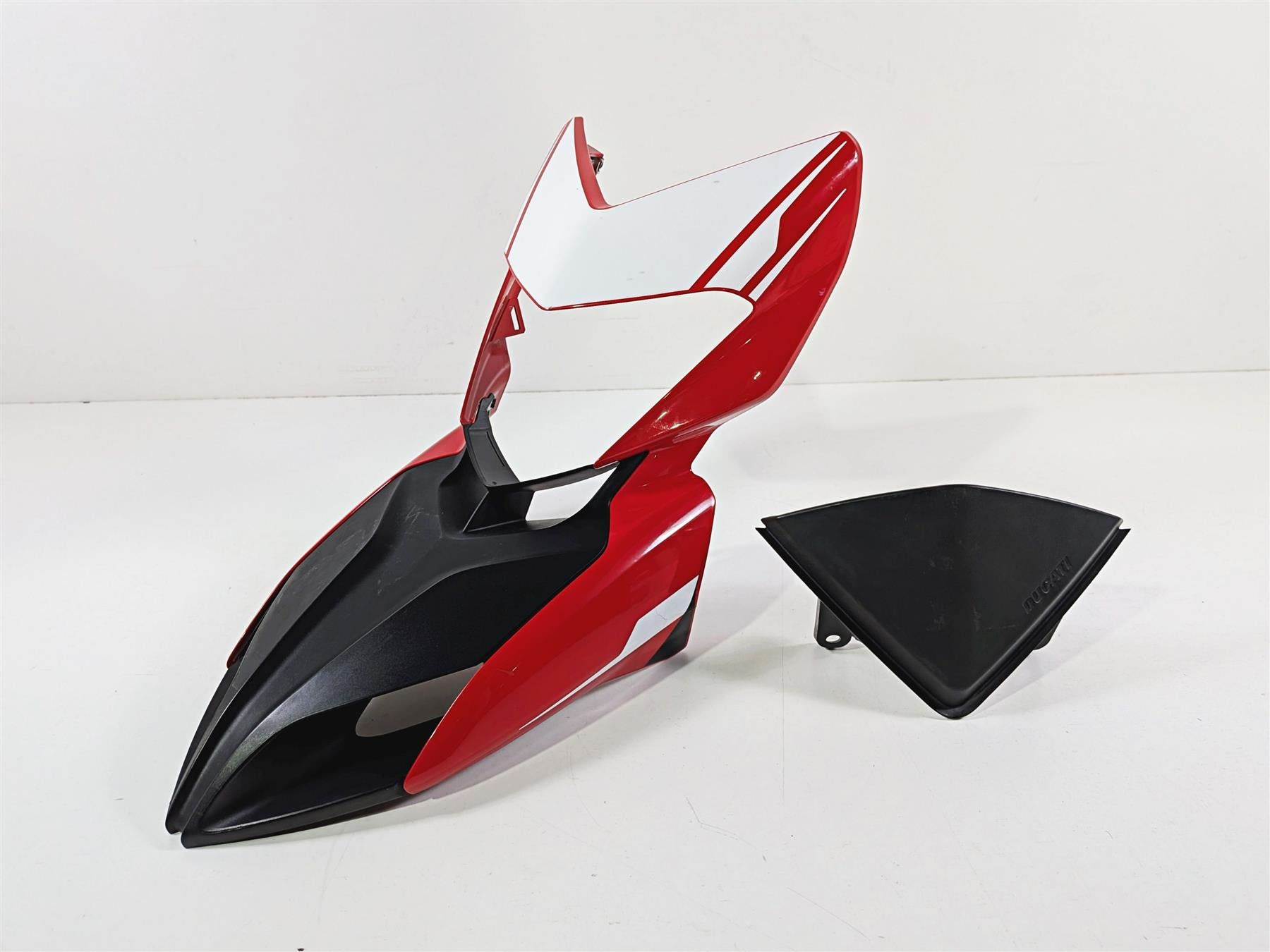 2016 Ducati Hypermotard 939 SP Outer Headlight Mask Upper Fender Read 480P5764AK-Mototech271