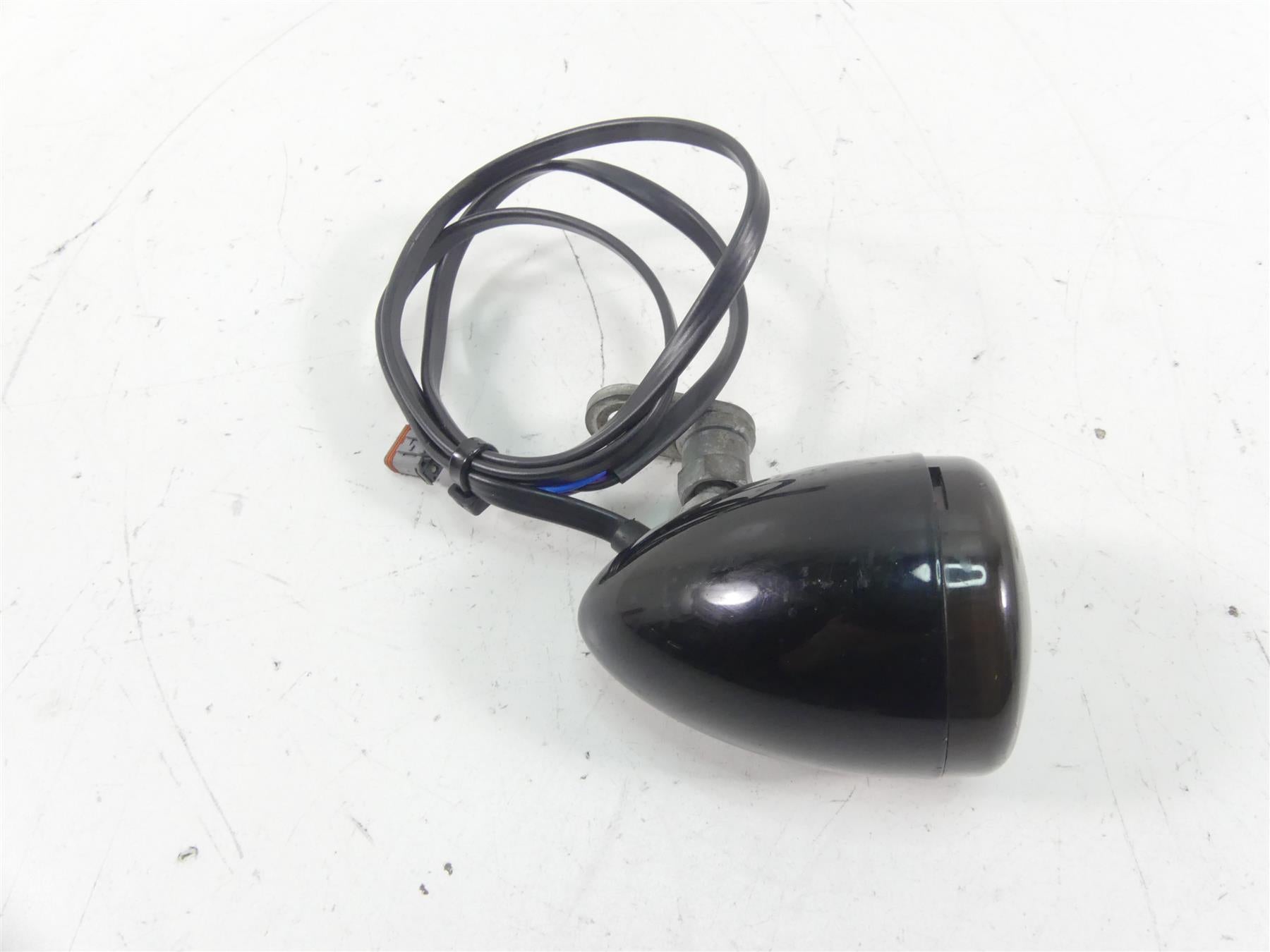 2021 Harley Softail FXBBS Street Bob Front Right Blinker Turn Signal 67800523 {{ shop.shopifyCountryName }} - Mototech271