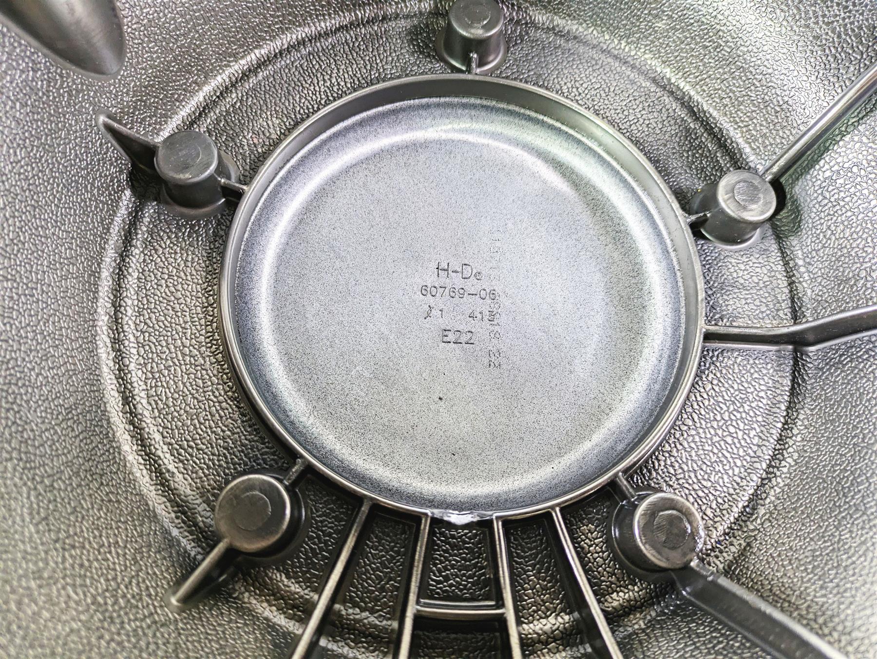 2014 Harley FXDL Dyna Low Rider Outer Primary Drive Clutch Cover Mid 60761-06A {{ shop.shopifyCountryName }} - Mototech271
