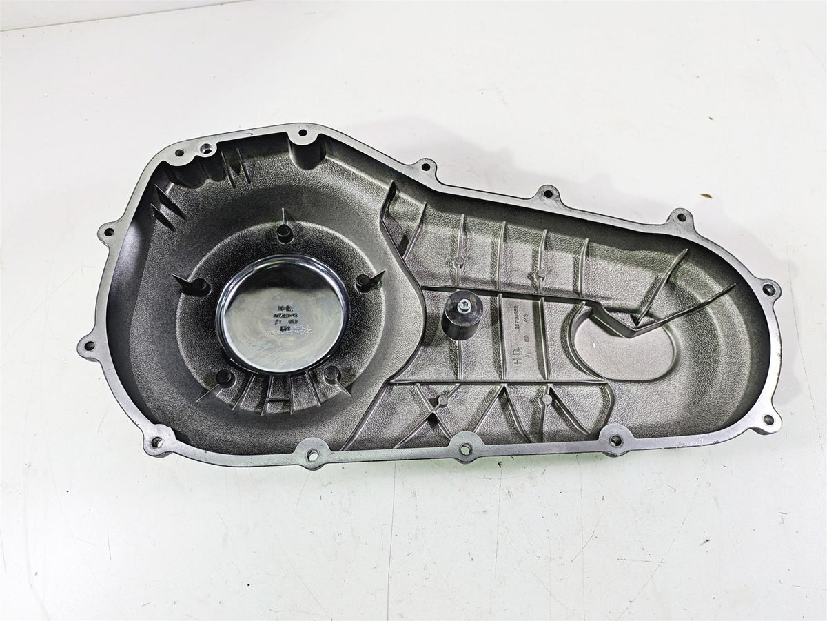 2018 Harley Softail FXFBS Fat Bob Outer Primary Drive Clutch Cover 25700559 {{ shop.shopifyCountryName }} - Mototech271