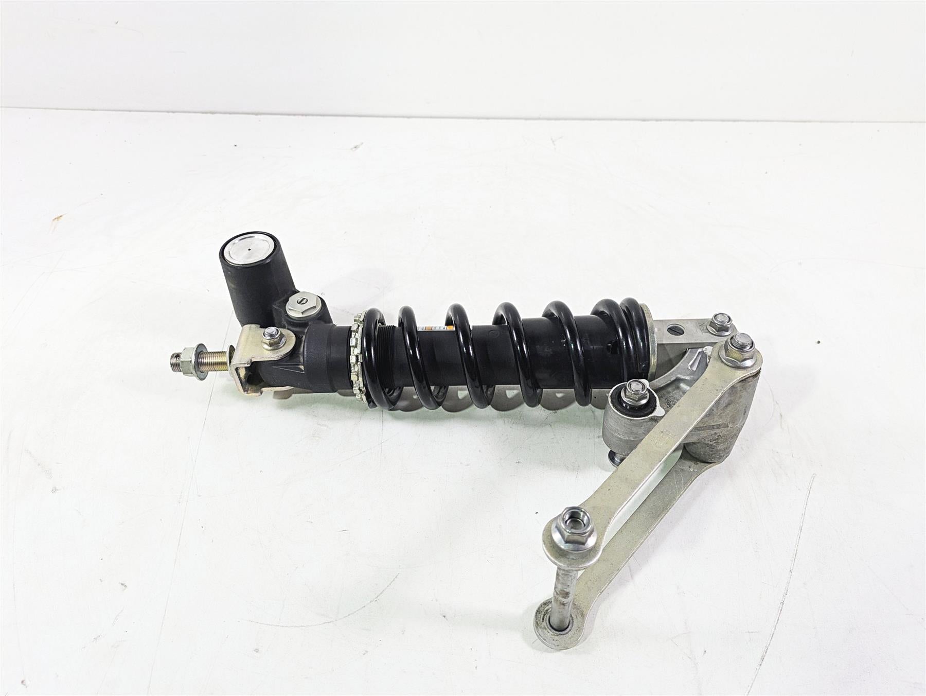 2020 Kawasaki ZX6R Ninja Rear Black Suspension Shock 3K Only 45014-0393-52E {{ shop.shopifyCountryName }} - Mototech271
