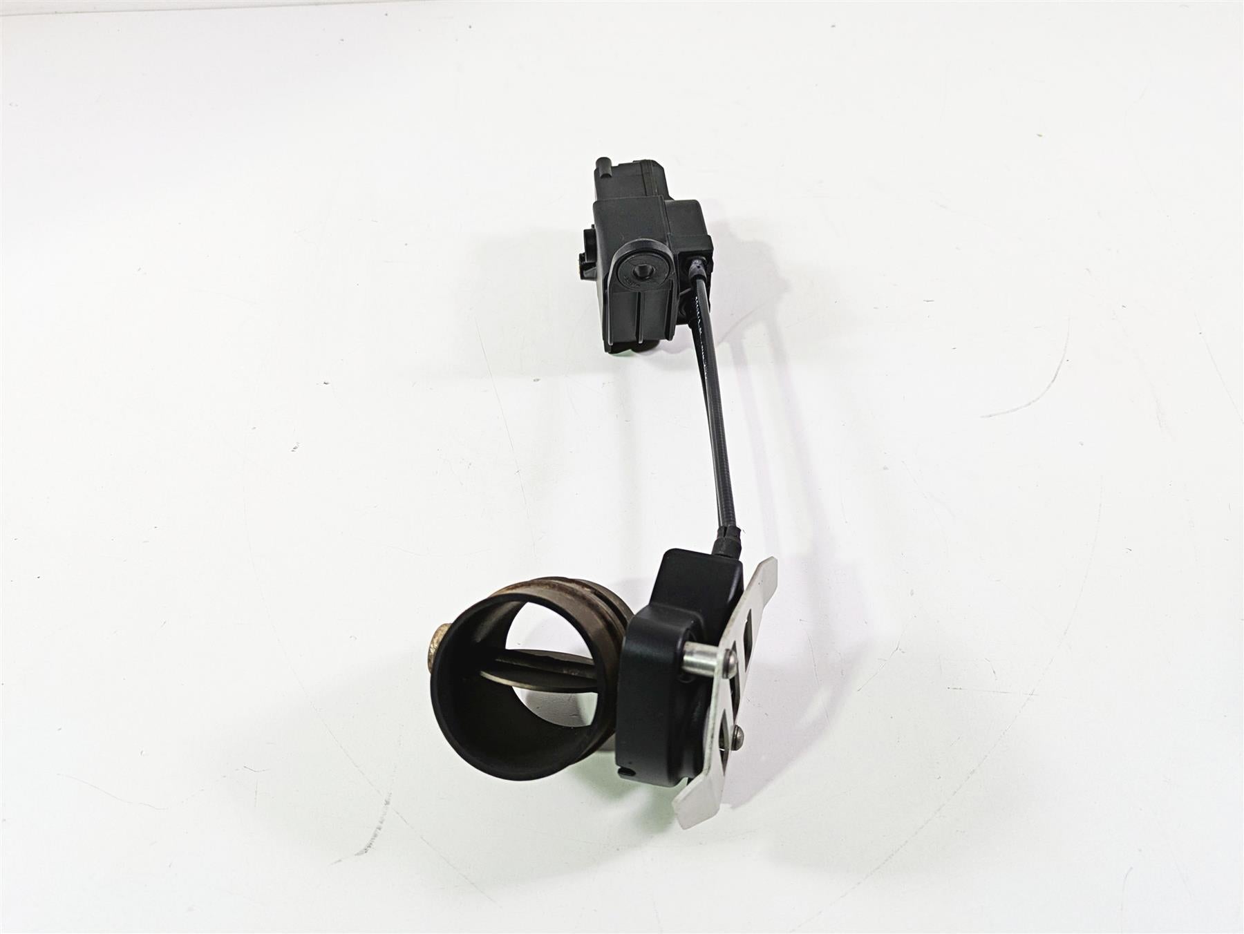 2012 BMW R1200R K27 Exhaust Header Flap & Servo Set 18518546552 18307712952 {{ shop.shopifyCountryName }} - Mototech271
