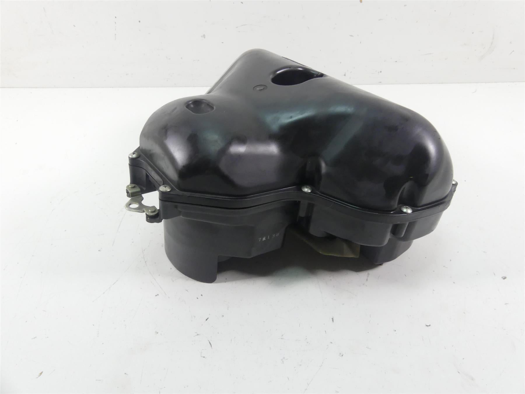 2008 Yamaha FZ1 Fazer Air Cleaner Breather Filter Box Velocity Stacks 2D1-14409 {{ shop.shopifyCountryName }} - Mototech271