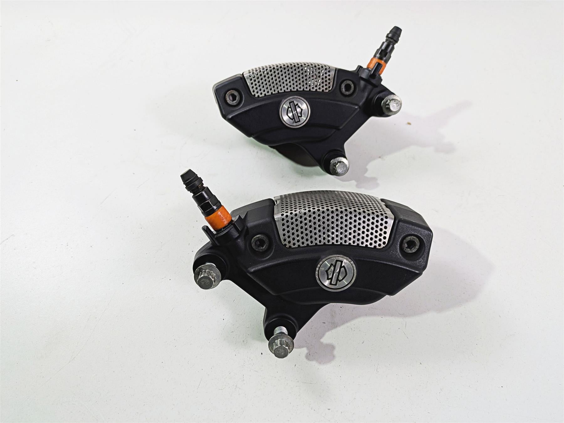 2021 Harley Touring FLTRX Road Glide Front Brake Caliper Set 43027-08 44023-08 {{ shop.shopifyCountryName }} - Mototech271