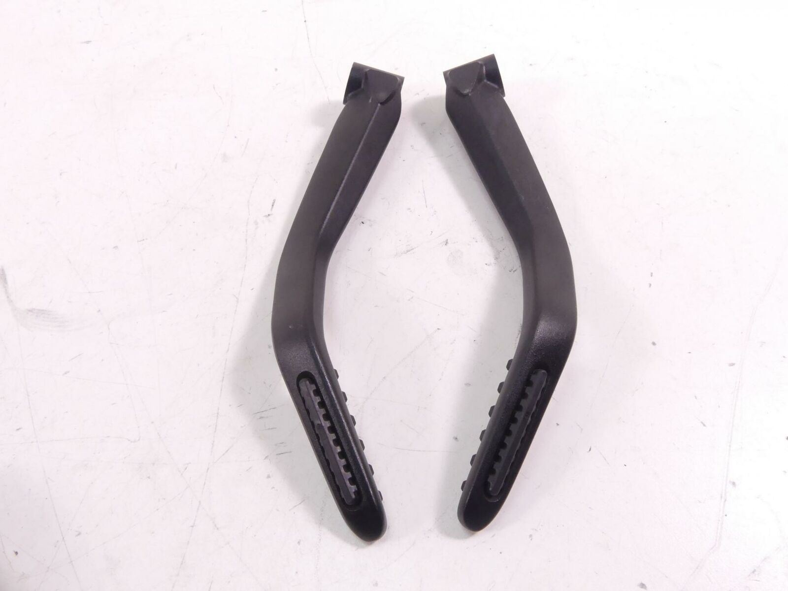 2015 Ducati Diavel Carbon Rear Passenger Footpeg Foot Peg Set 46520671A 46520661 {{ shop.shopifyCountryName }} - Mototech271
