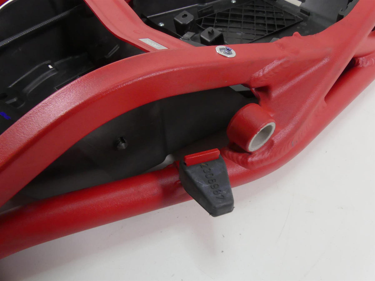 2015 Triumph 1050 Speed Triple R Rear Red Subframe & Inner Fender T2075921 {{ shop.shopifyCountryName }} - Mototech271