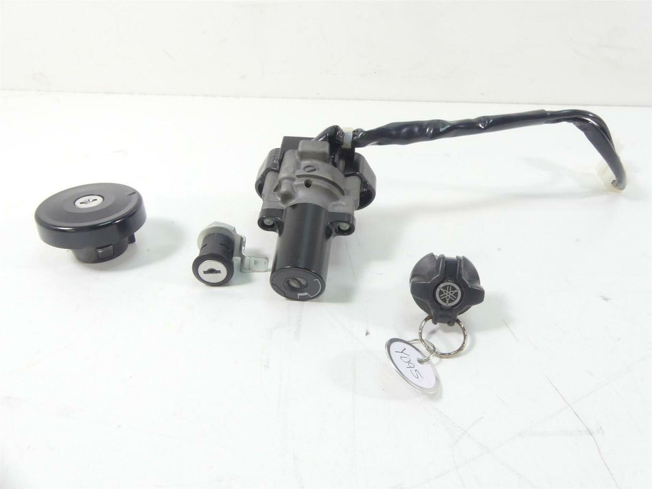 2020 Yamaha VMX17 1700 Ignition Switch Key Lock Tank Cap Set 2S3-82501-30-00 {{ shop.shopifyCountryName }} - Mototech271