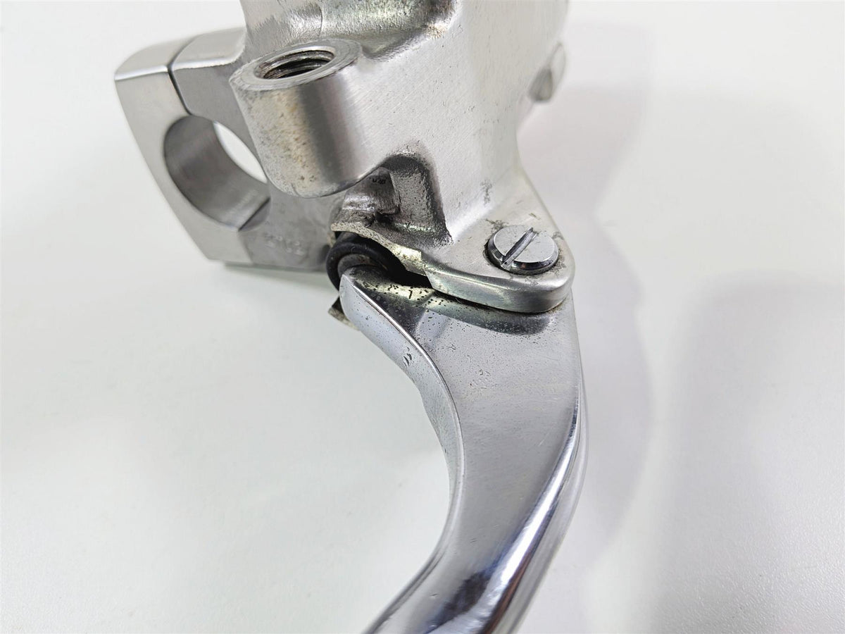 2003 Honda V-Twin VTX1800 C Front Brake Master Cylinder 45510-MZ0-A41 {{ shop.shopifyCountryName }} - Mototech271
