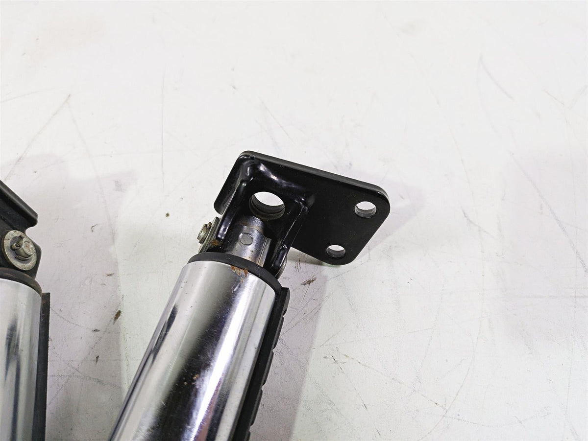 2002 Honda V-Twin VTX1800 C Rear Passenger Footpeg Set 50680-MCH-000 {{ shop.shopifyCountryName }} - Mototech271