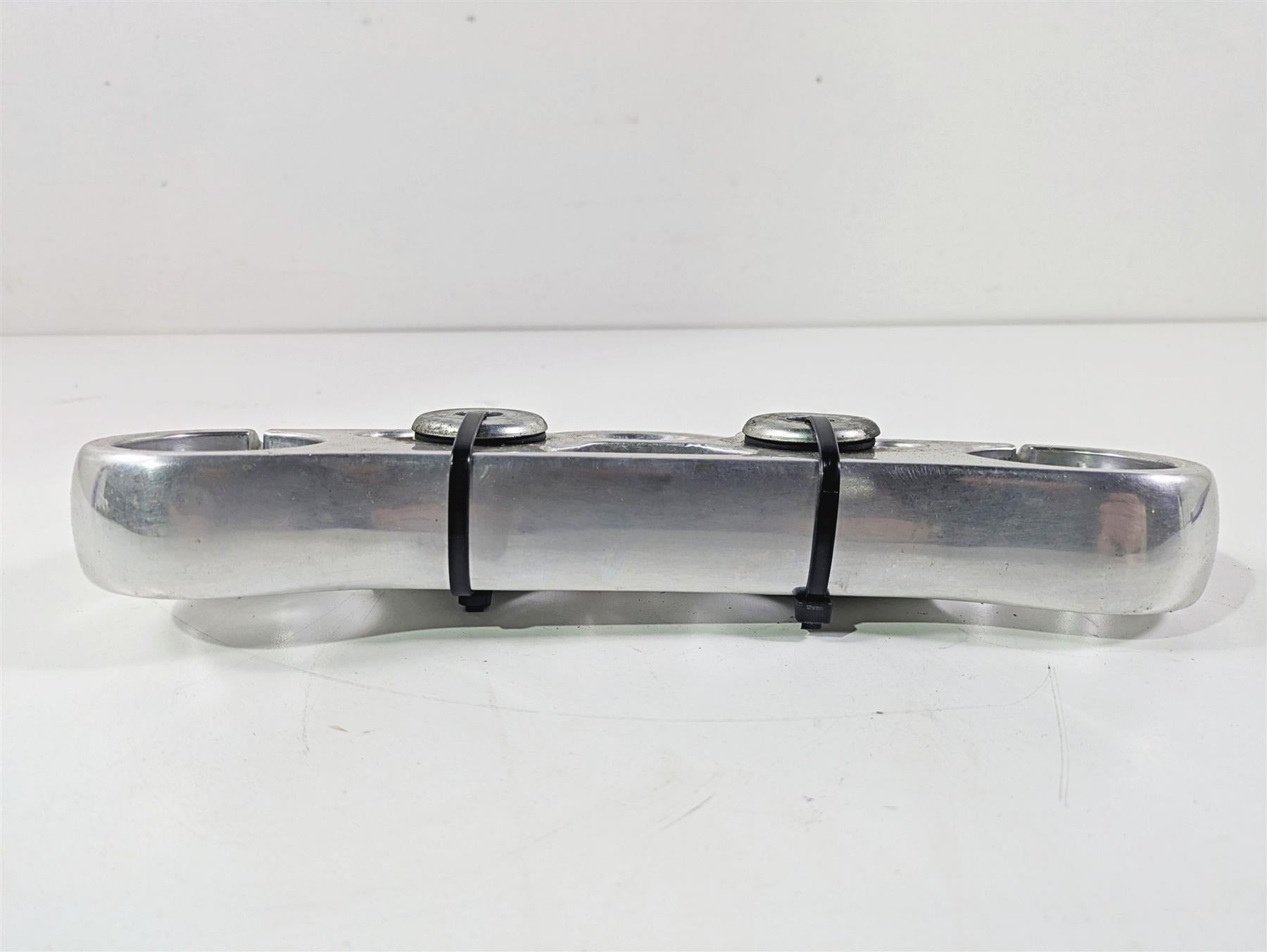2009 Harley FXDC Dyna Super Glide Upper Triple Tree Steering Clamp 45538-08 {{ shop.shopifyCountryName }} - Mototech271