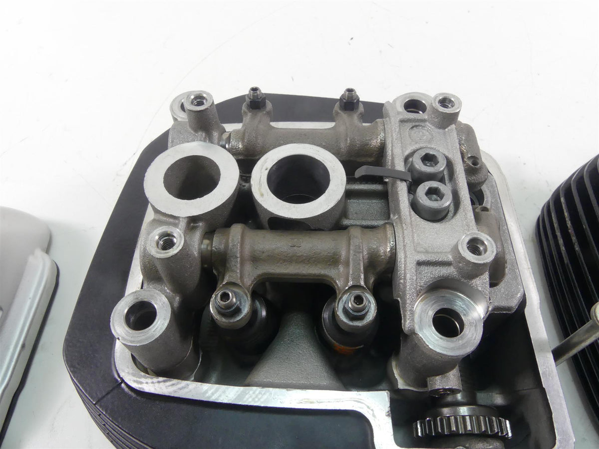 2014 Moto Guzzi Griso 1200 SE 8V Right Cylinder Head Cylinderhead 872756 {{ shop.shopifyCountryName }} - Mototech271