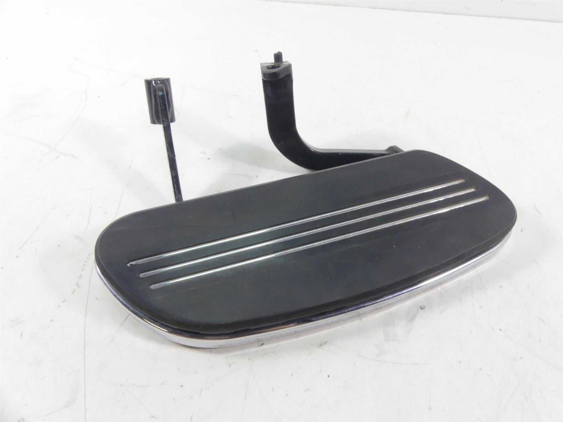 2014 Harley Touring FLHX Street Glide Left Front Rider Floor Board  50622-09A | Mototech271