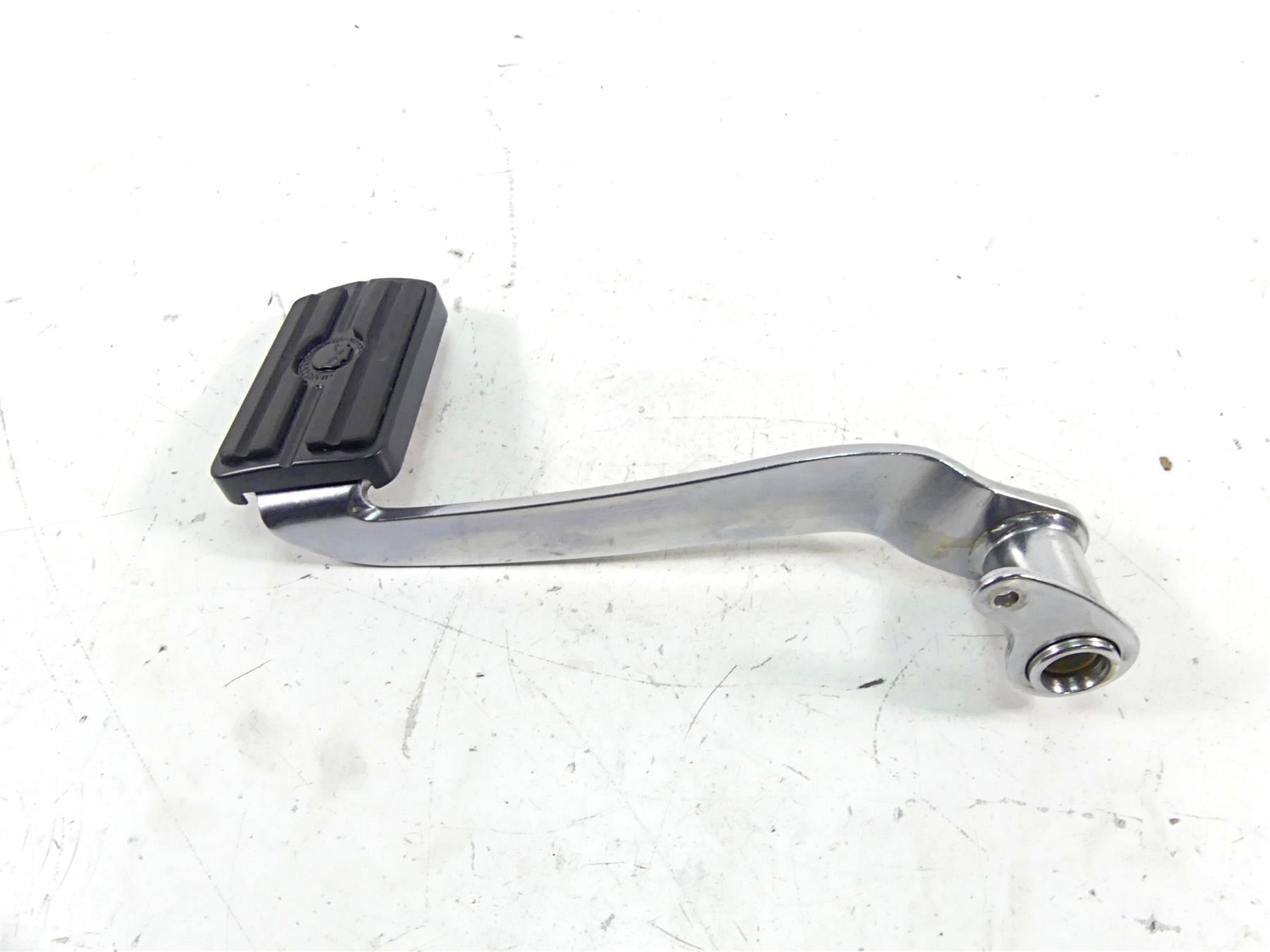2002 Harley Touring FLHTC Electra Glide Rear Brake Pedal Lever 42407-02 {{ shop.shopifyCountryName }} - Mototech271