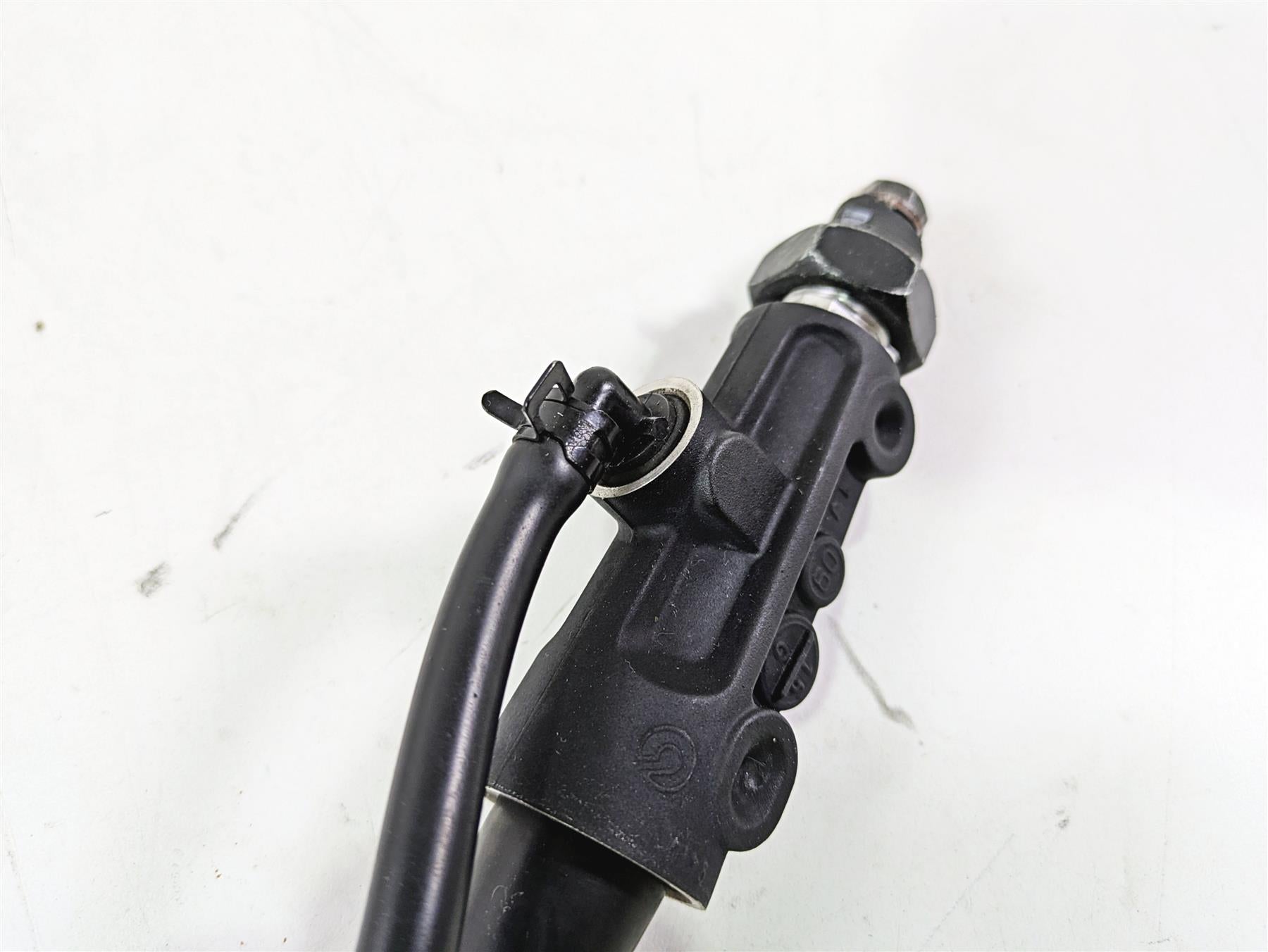 2010 Harley VRSCF Muscle Rod Rear Brake Master Cylinder READ 44740-06A {{ shop.shopifyCountryName }} - Mototech271