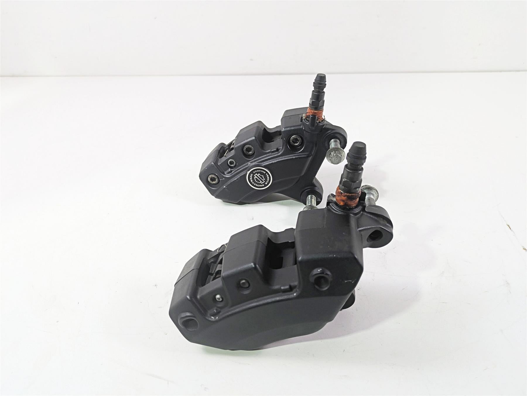 2010 Harley Touring FLHXSE CVO Street Glide Front Brake Caliper Set 46368-10 {{ shop.shopifyCountryName }} - Mototech271