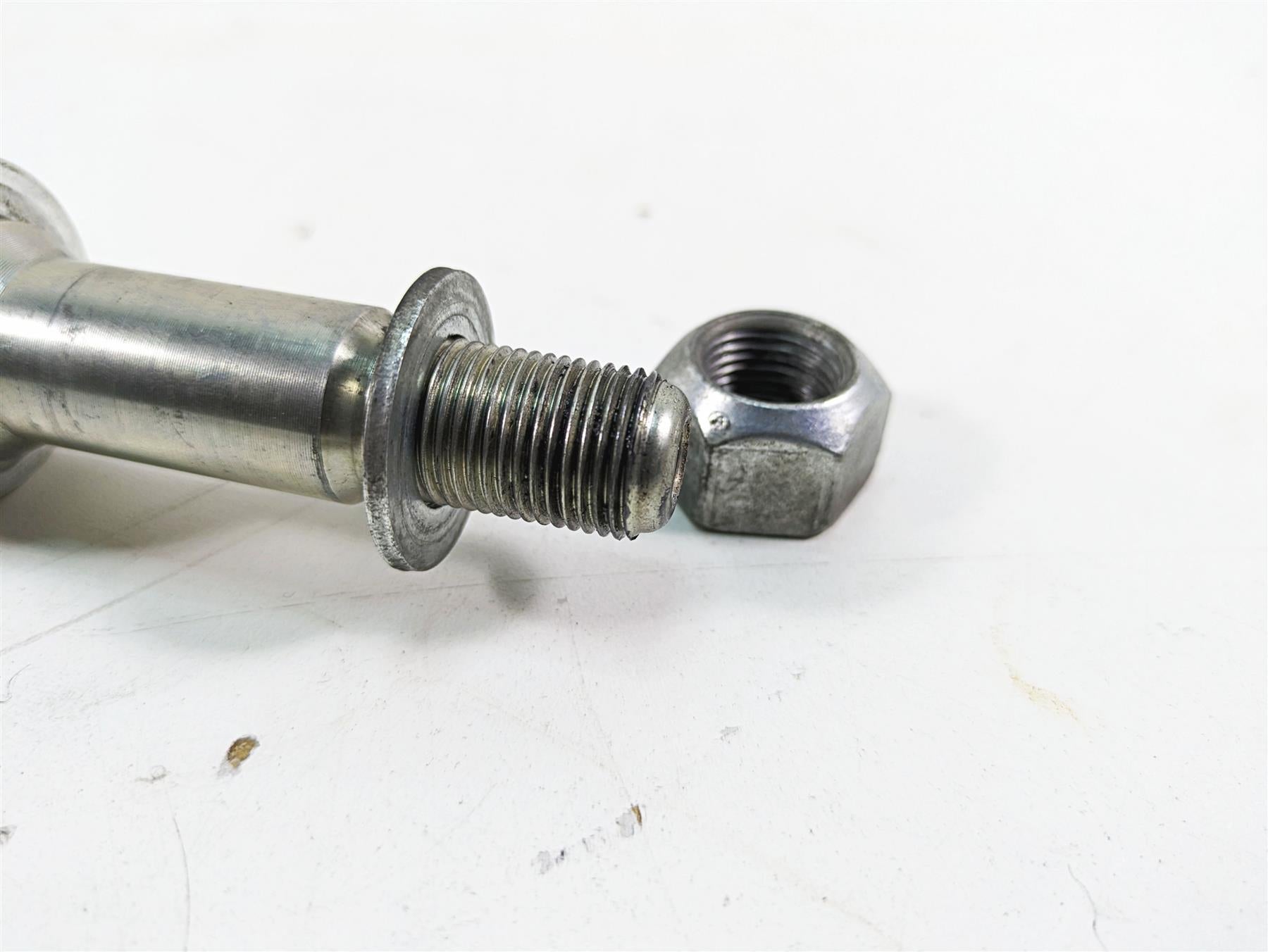 2012 Harley FLD Dyna Switchback Front Axle Wheel Spindle 25mm 41547-07A {{ shop.shopifyCountryName }} - Mototech271
