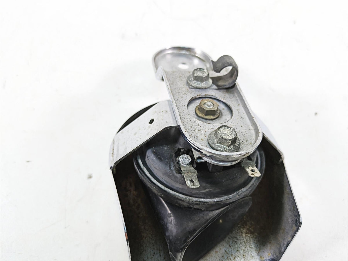1999 Harley Dyna FXDL Low Rider Horn & Chrome Cover 61300478A 69060-90H {{ shop.shopifyCountryName }} - Mototech271