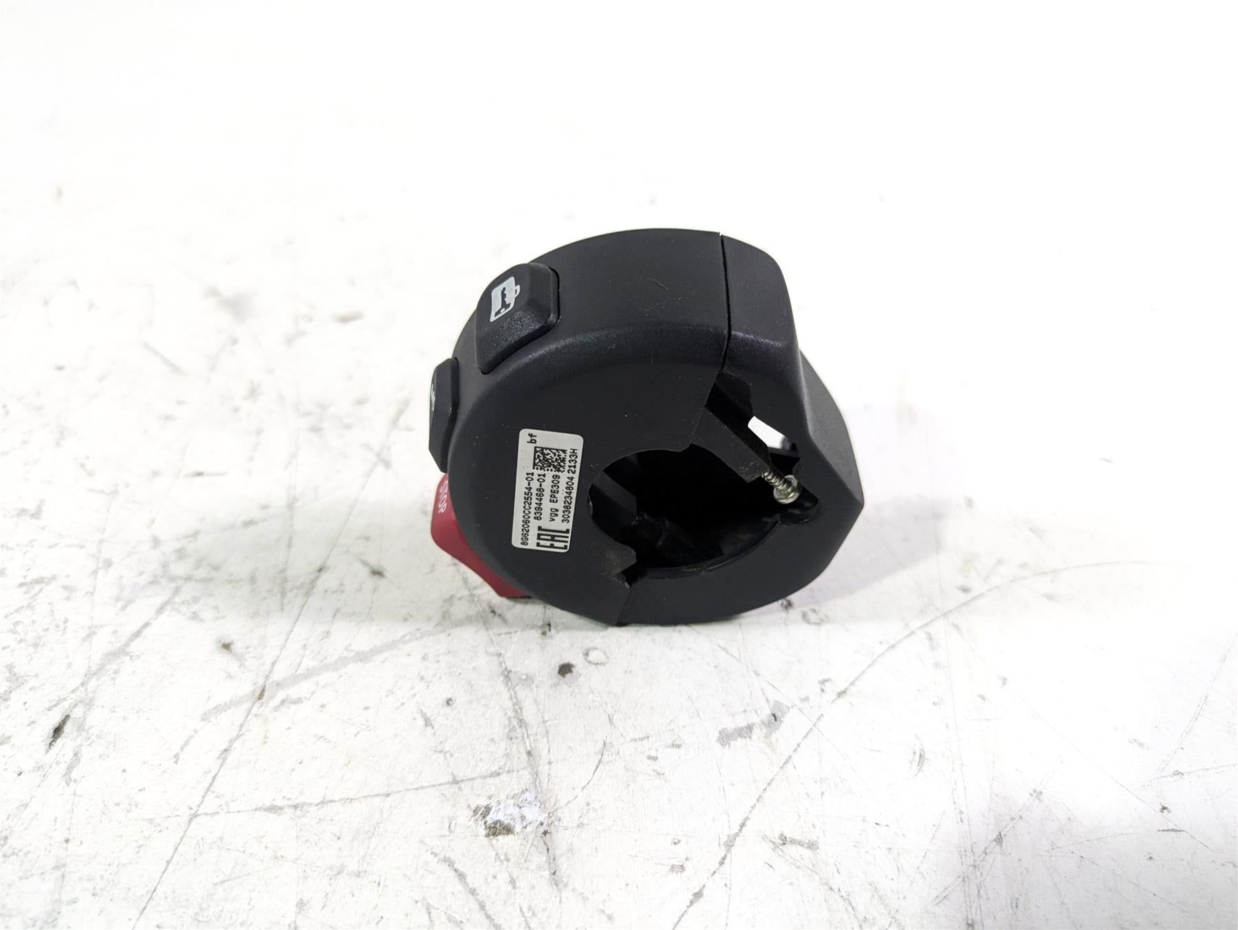 2022 BMW R1250 RT K052 Right Hand Start Stop Control Switch 61318394468 {{ shop.shopifyCountryName }} - Mototech271