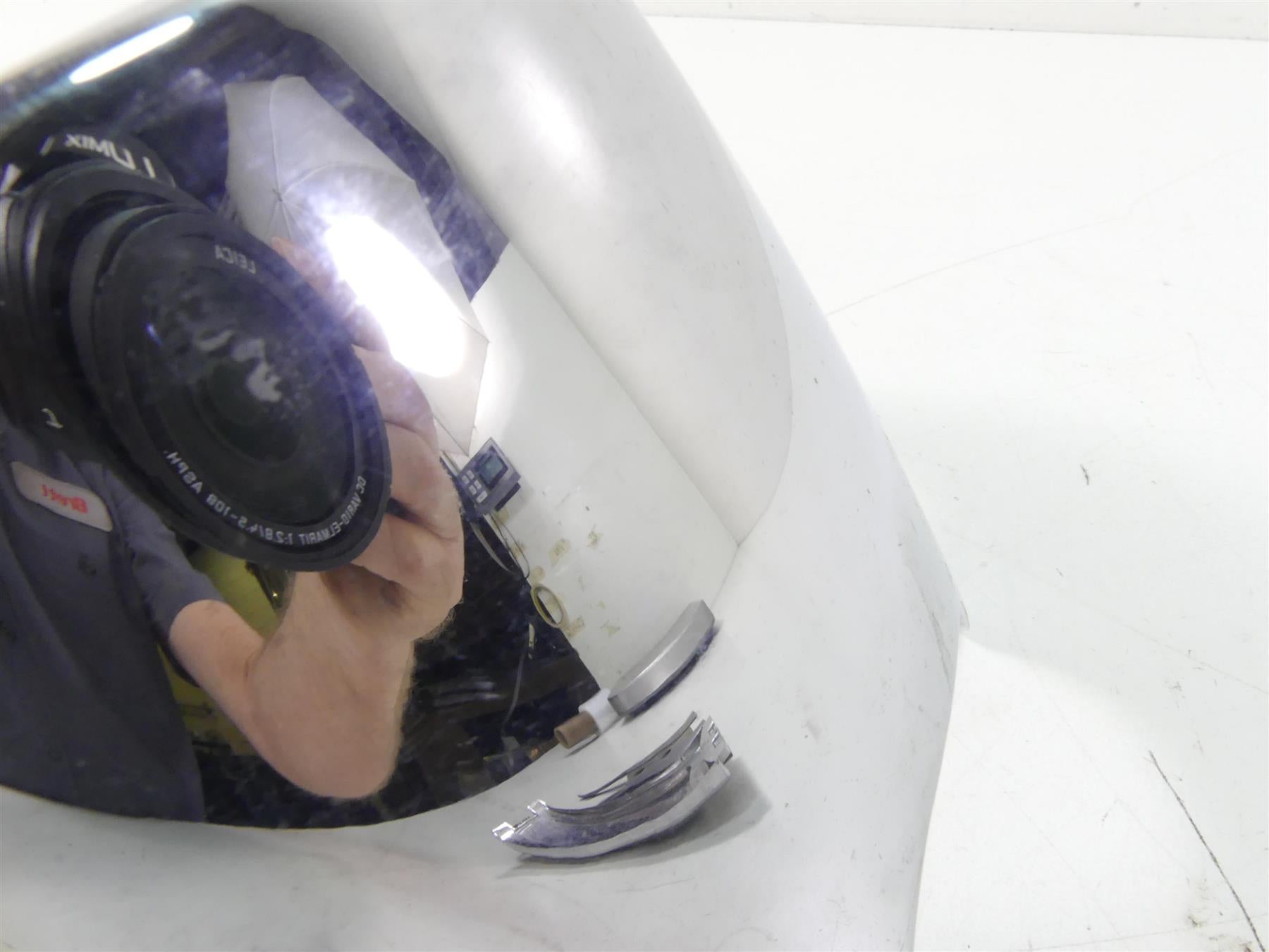 2004 Harley FXDWGI Dyna Wide Glide Fuel Tank Dash Console Cover 71204-04 {{ shop.shopifyCountryName }} - Mototech271