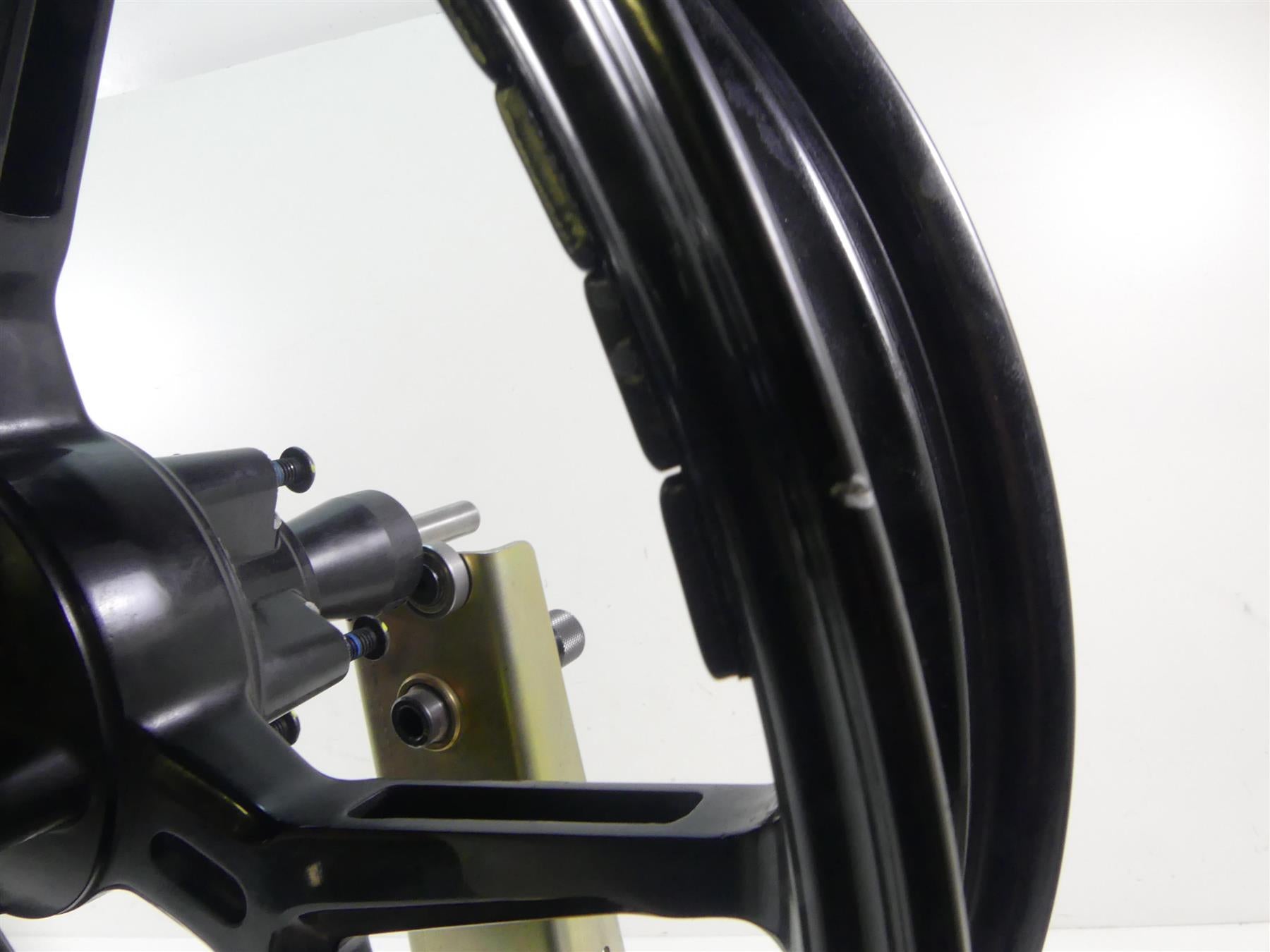 2017 Ducati Monster 1200 S Straight Front Wheel Rim 17x3.5 - Read 50121783AA {{ shop.shopifyCountryName }} - Mototech271