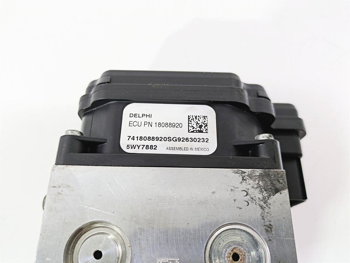 2010 Harley Touring FLHTK Electra Glide Abs Brake Pump Unit Module 40601-08A {{ shop.shopifyCountryName }} - Mototech271
