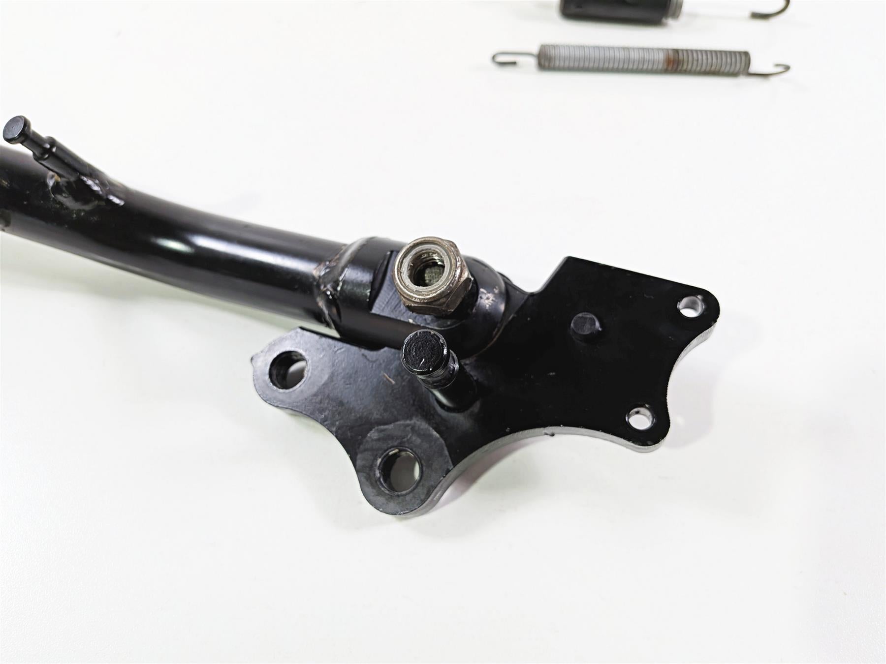 2016 Aprilia RSV 1100 Tuono V4 Factory Side Stand Kickstand & Switch 2B003283 {{ shop.shopifyCountryName }} - Mototech271