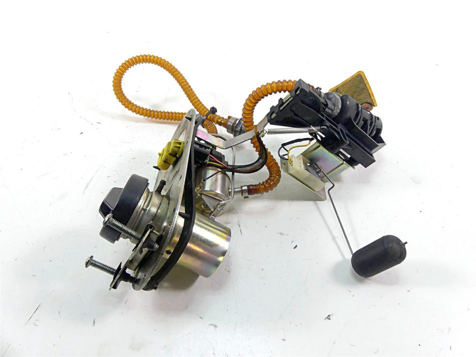 2006 Harley Touring FLHTCU SE E-Glide Fuel Gas Petrol Pump - Tested 62897-01B {{ shop.shopifyCountryName }} - Mototech271