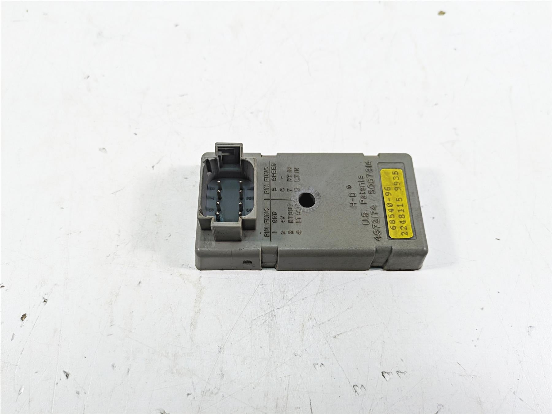 2000 Harley FXSTS Softail Springer Tsm Turn Signal Flasher Module 68540-96 {{ shop.shopifyCountryName }} - Mototech271