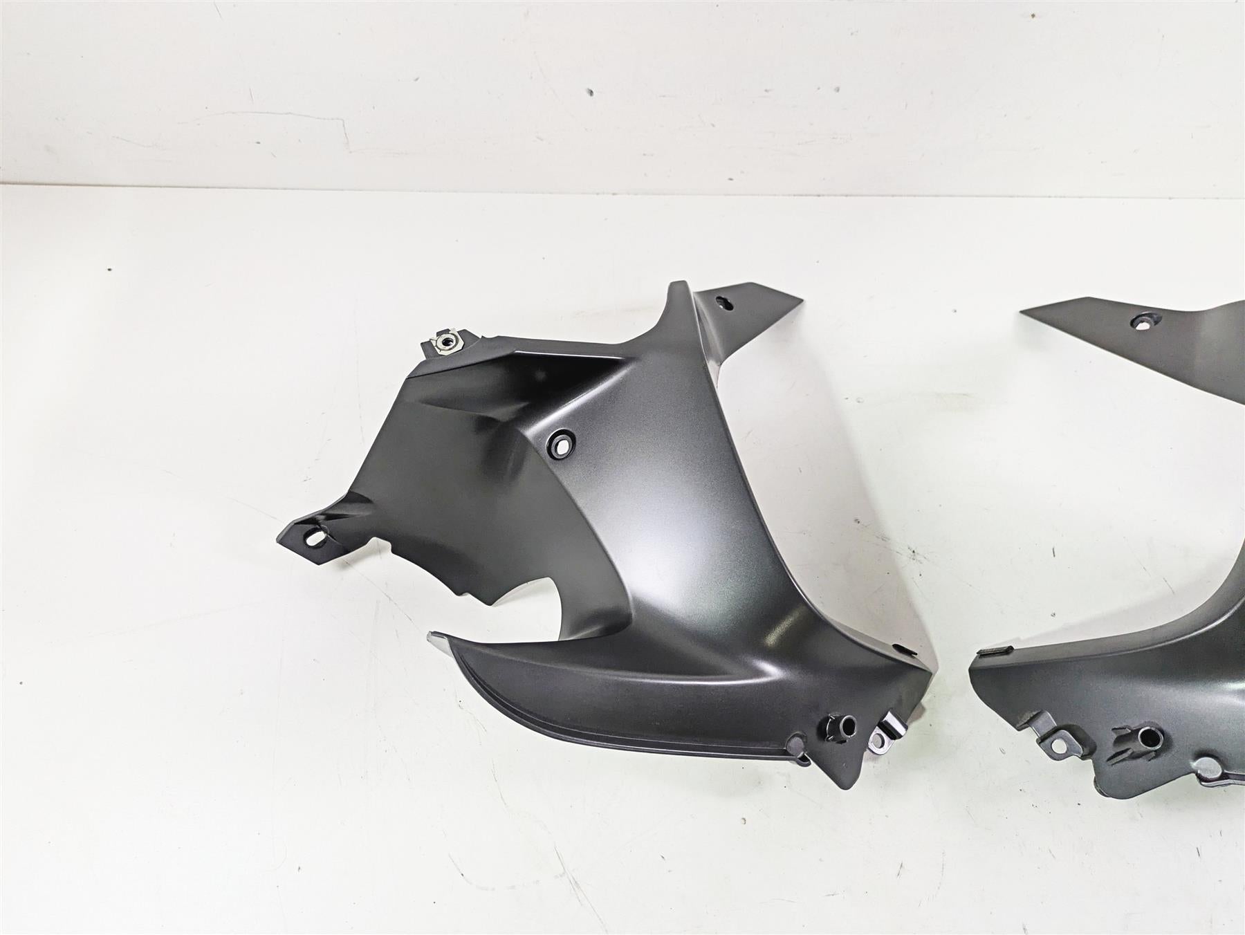 2015 BMW R1200 GS Adv K51 Side Infill Lower Fairing Set 46638536937 46638536938 {{ shop.shopifyCountryName }} - Mototech271