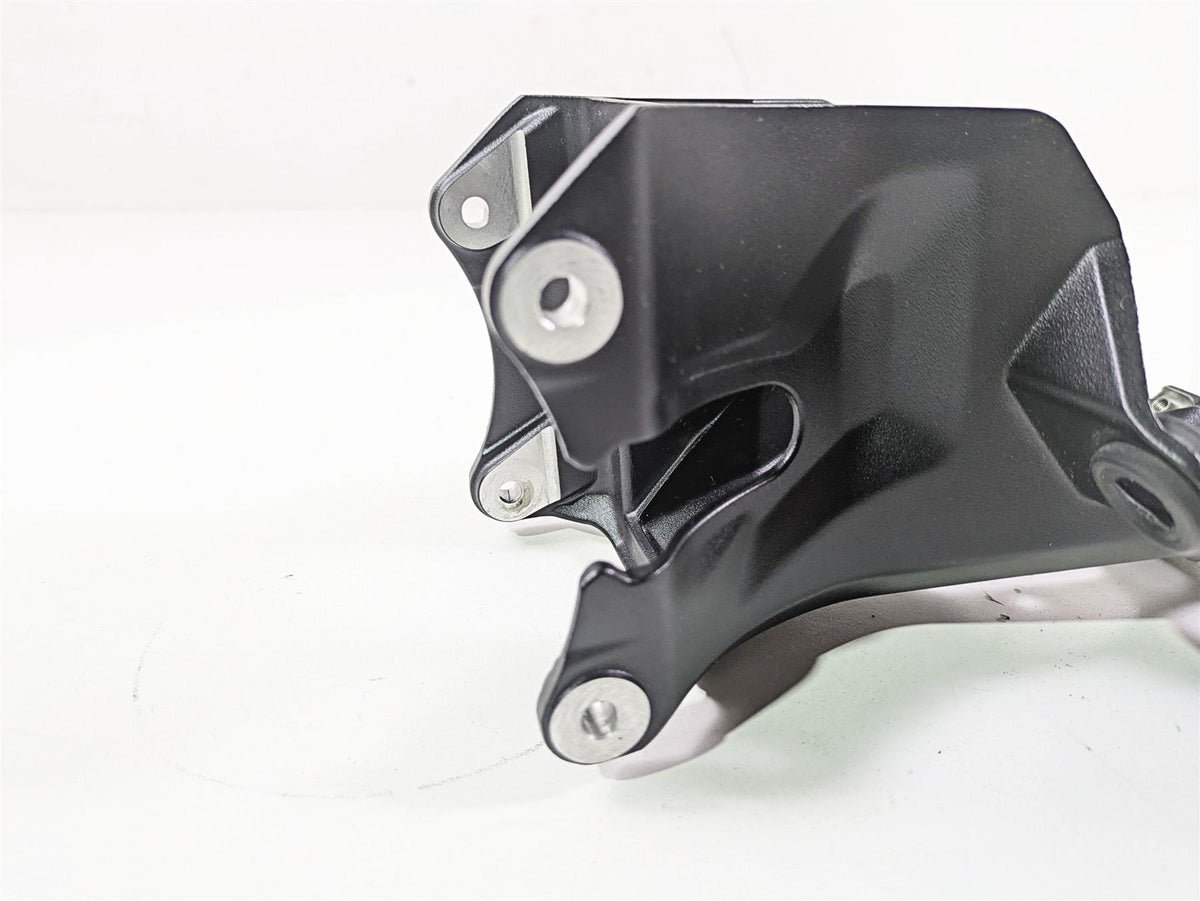 2024 Triumph Street Triple 765 R Front Stay Bracket Subframe T2310724 {{ shop.shopifyCountryName }} - Mototech271