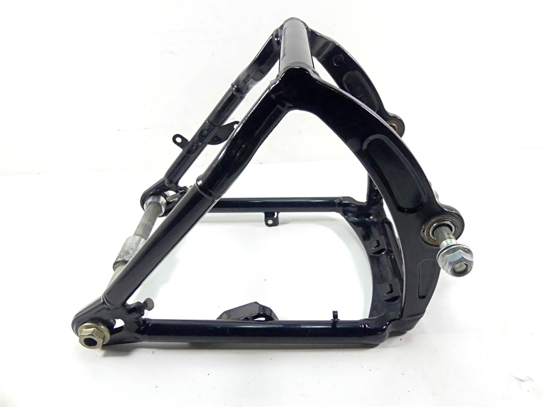 2016 Harley Softail FLS Slim Rear Swingarm Swing Arm & Axle 47573-11BHP {{ shop.shopifyCountryName }} - Mototech271