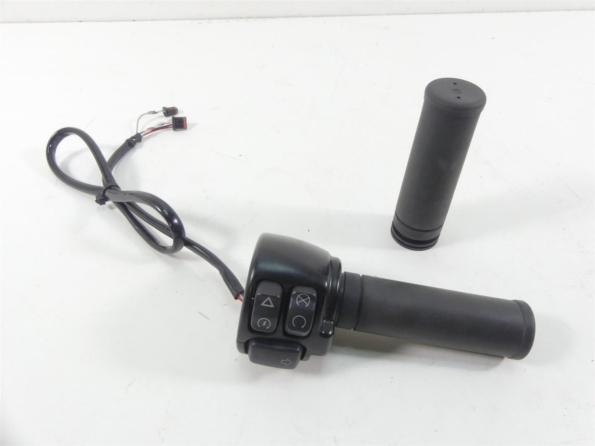 2019 Harley FLHC Softail Heritage Right Hand Start Stop Control Switch 71500462 {{ shop.shopifyCountryName }} - Mototech271