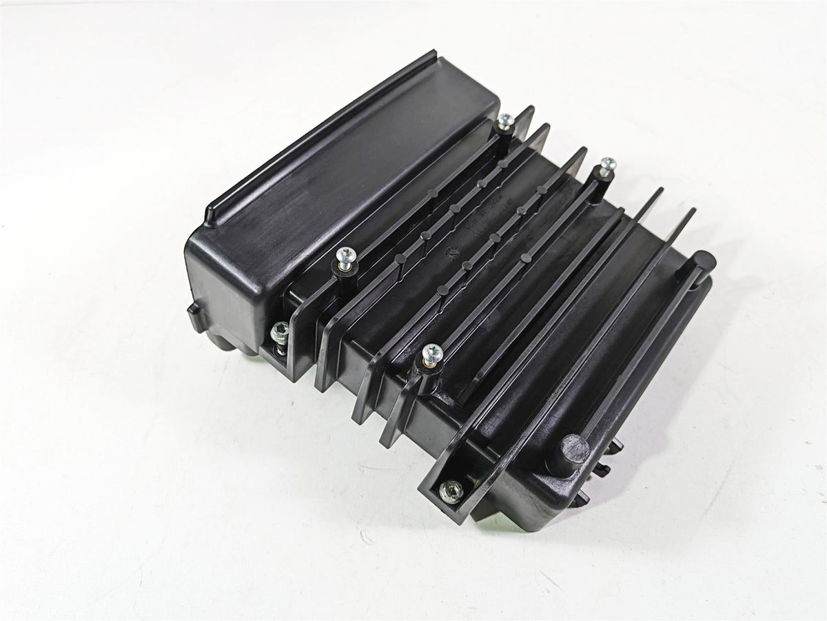 2020 Harley Touring FLHT Electra Glide Center Glove Storage Box 76000136 {{ shop.shopifyCountryName }} - Mototech271