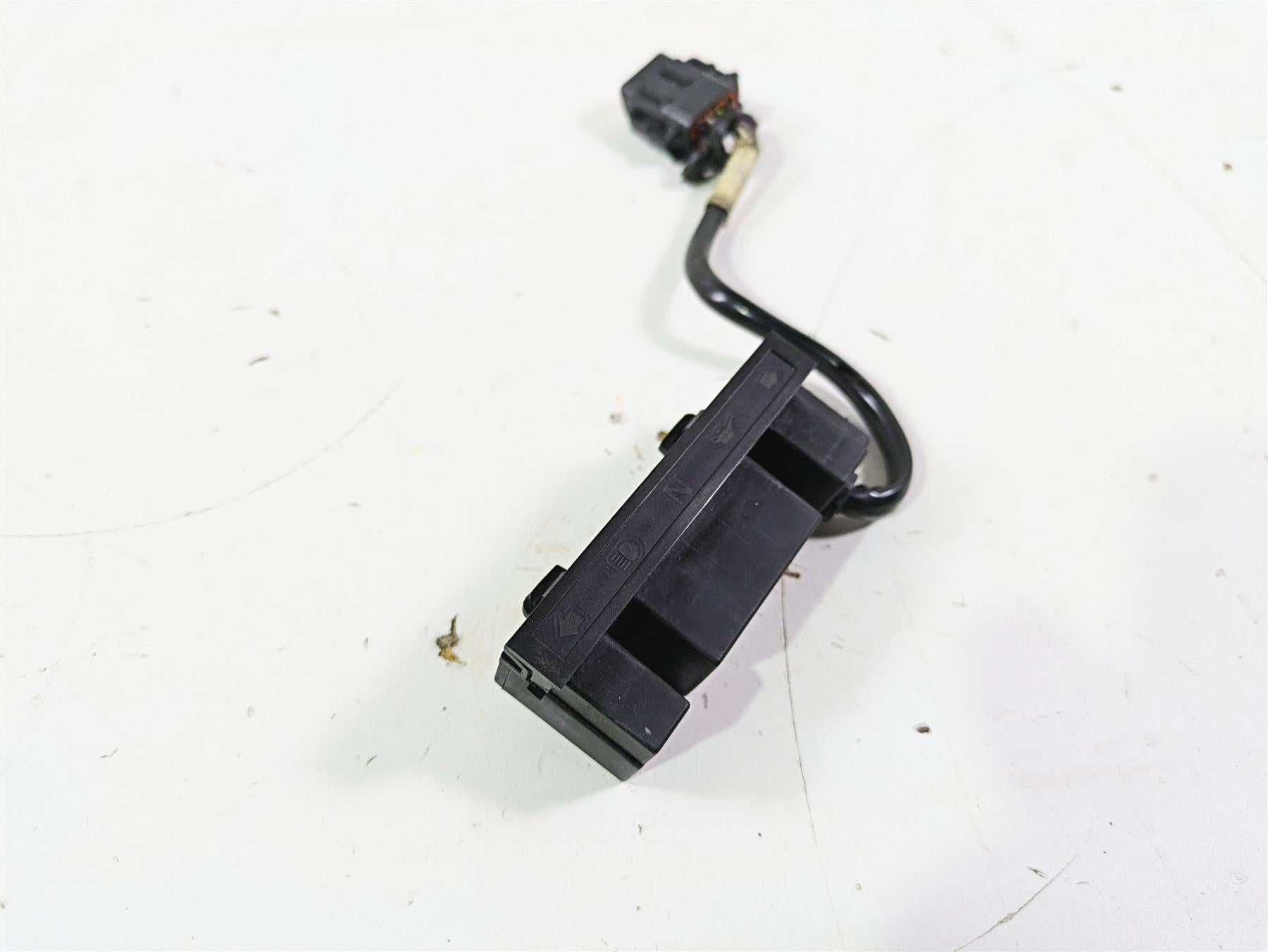 2005 Harley Softail FLSTSCI Heritage Springer Instrument Lights 68113-99C {{ shop.shopifyCountryName }} - Mototech271