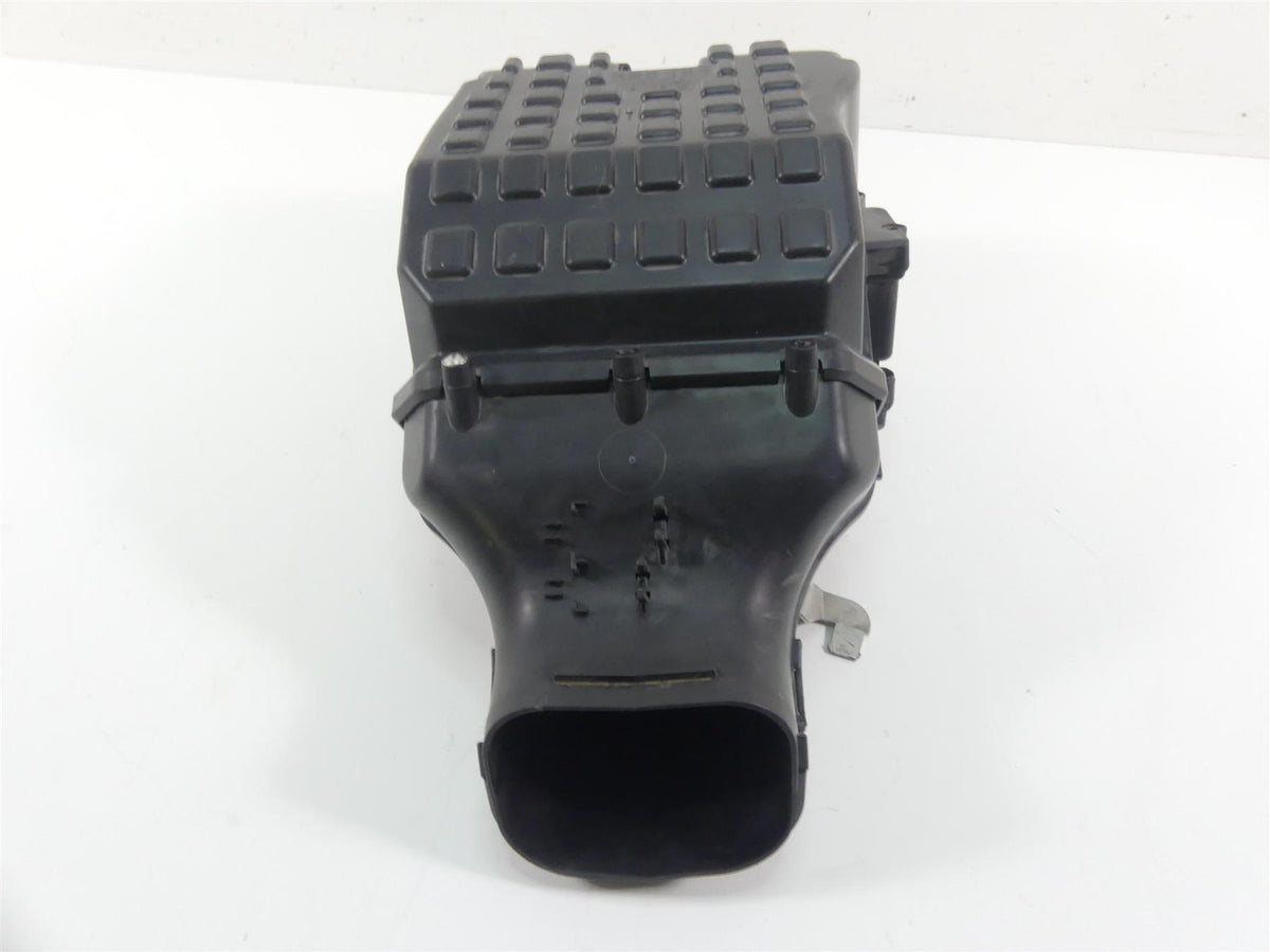 2021 Aprilia Tuono 660 RS660 Air Filter Cleaner Breather Box 2B006529 2B006527 {{ shop.shopifyCountryName }} - Mototech271