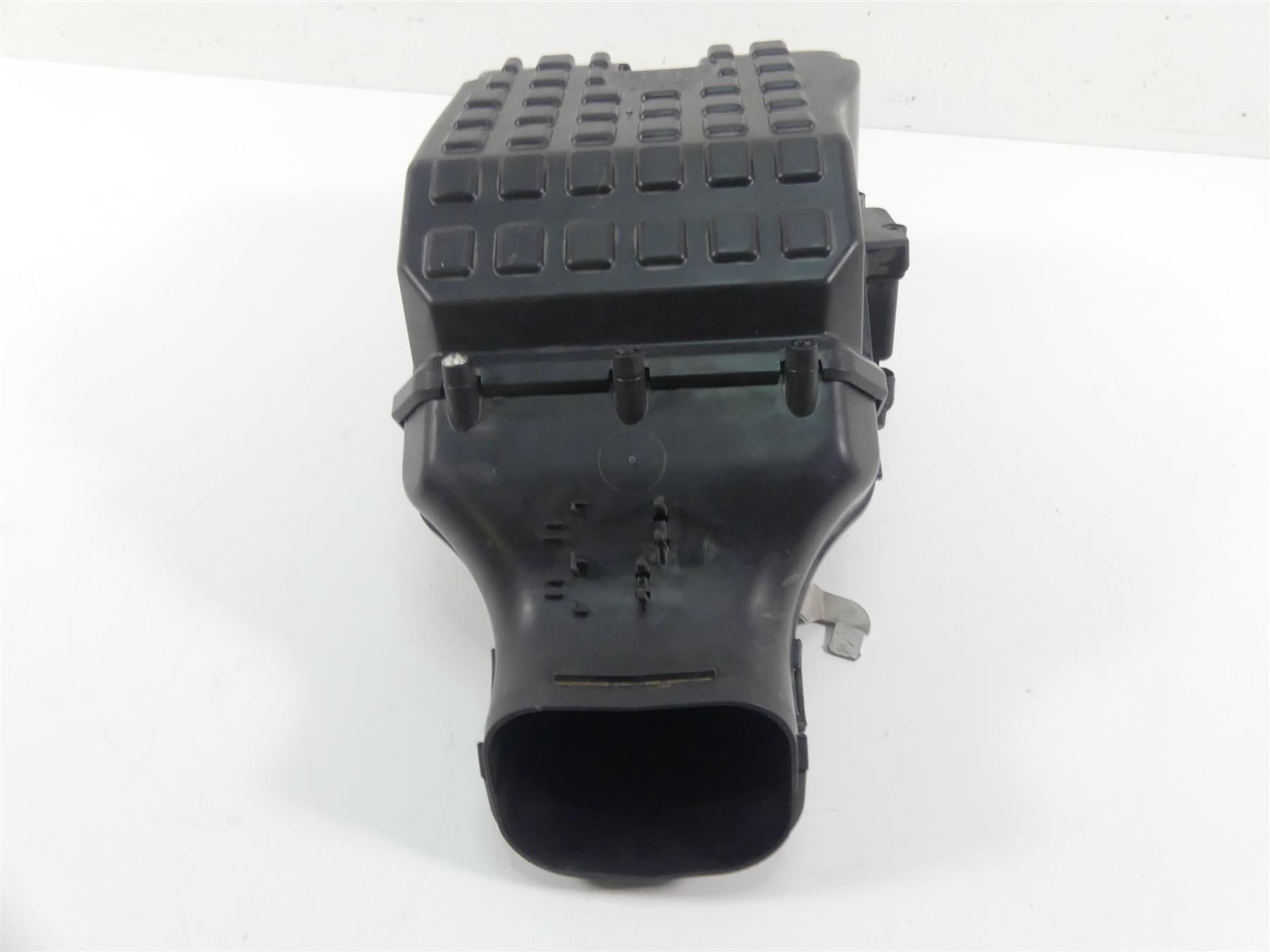 2021 Aprilia Tuono 660 RS660 Air Filter Cleaner Breather Box 2B006529 2B006527 {{ shop.shopifyCountryName }} - Mototech271