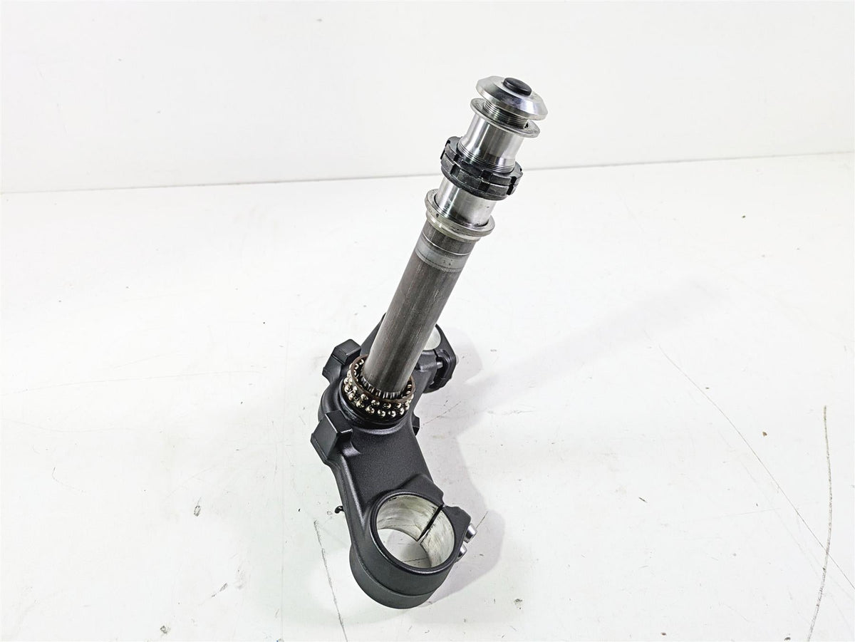 2022 Kawasaki ZR900RS Cafe Lower Triple Tree Steering Clamp 44037-0172-18R {{ shop.shopifyCountryName }} - Mototech271